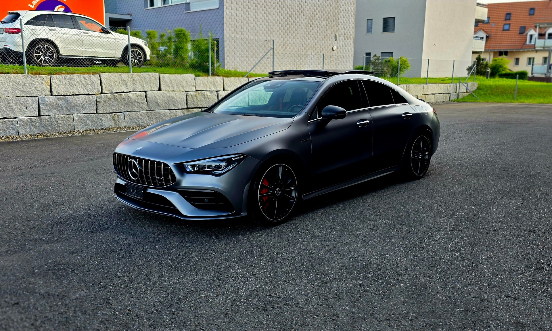 MERCEDES-BENZ CLA 35 AMG 4Matic 7G-DCT * EL. PANORAMA-DACH * MATTGRAU * DISTRONIC * HEAD-UP *-image-6