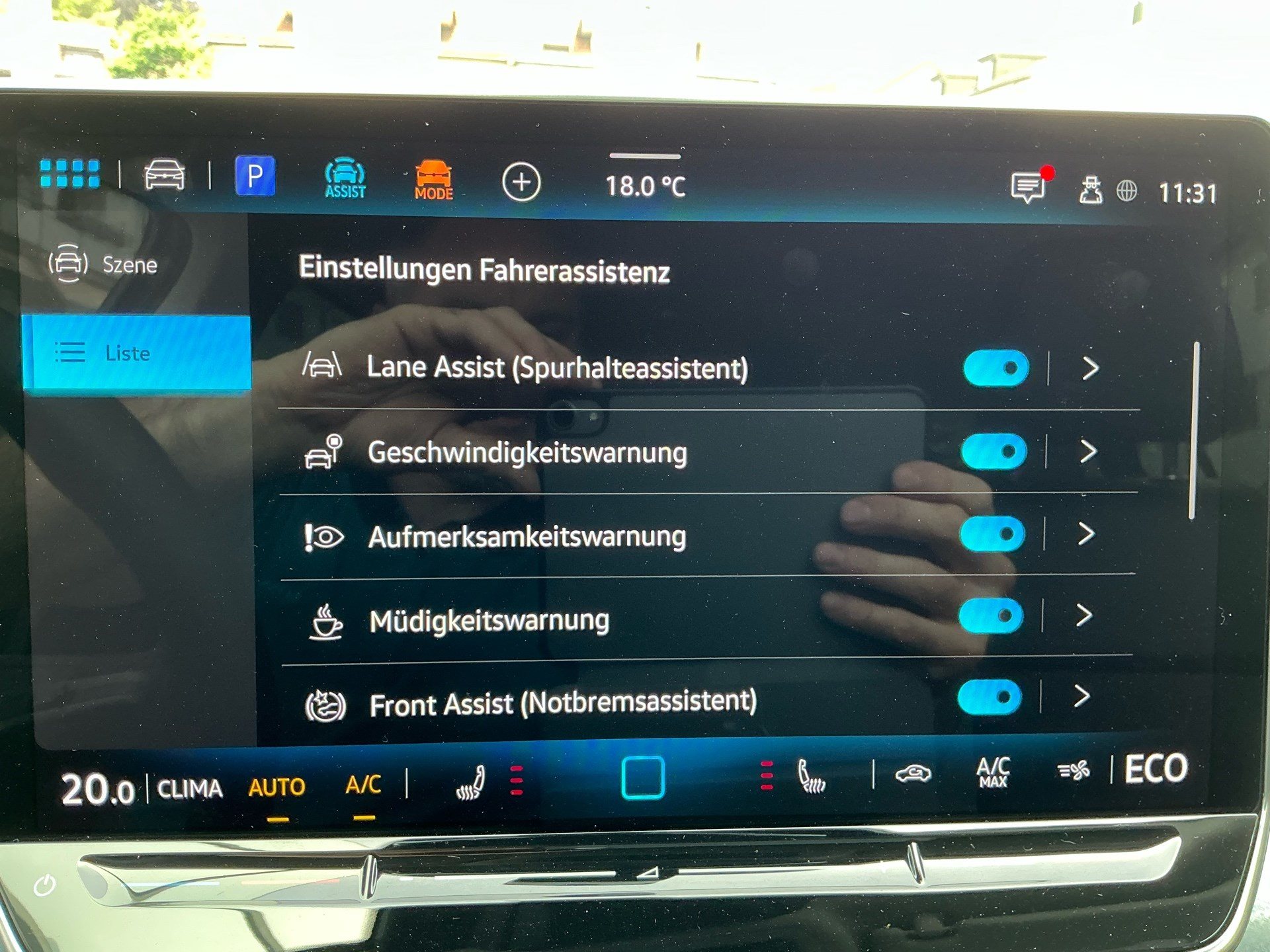 VW Golf 1.5 TSI eHYBRID 204 PS GOAL *** 140 KM ELEKTRISCHE REICHWEITE ***-image-16