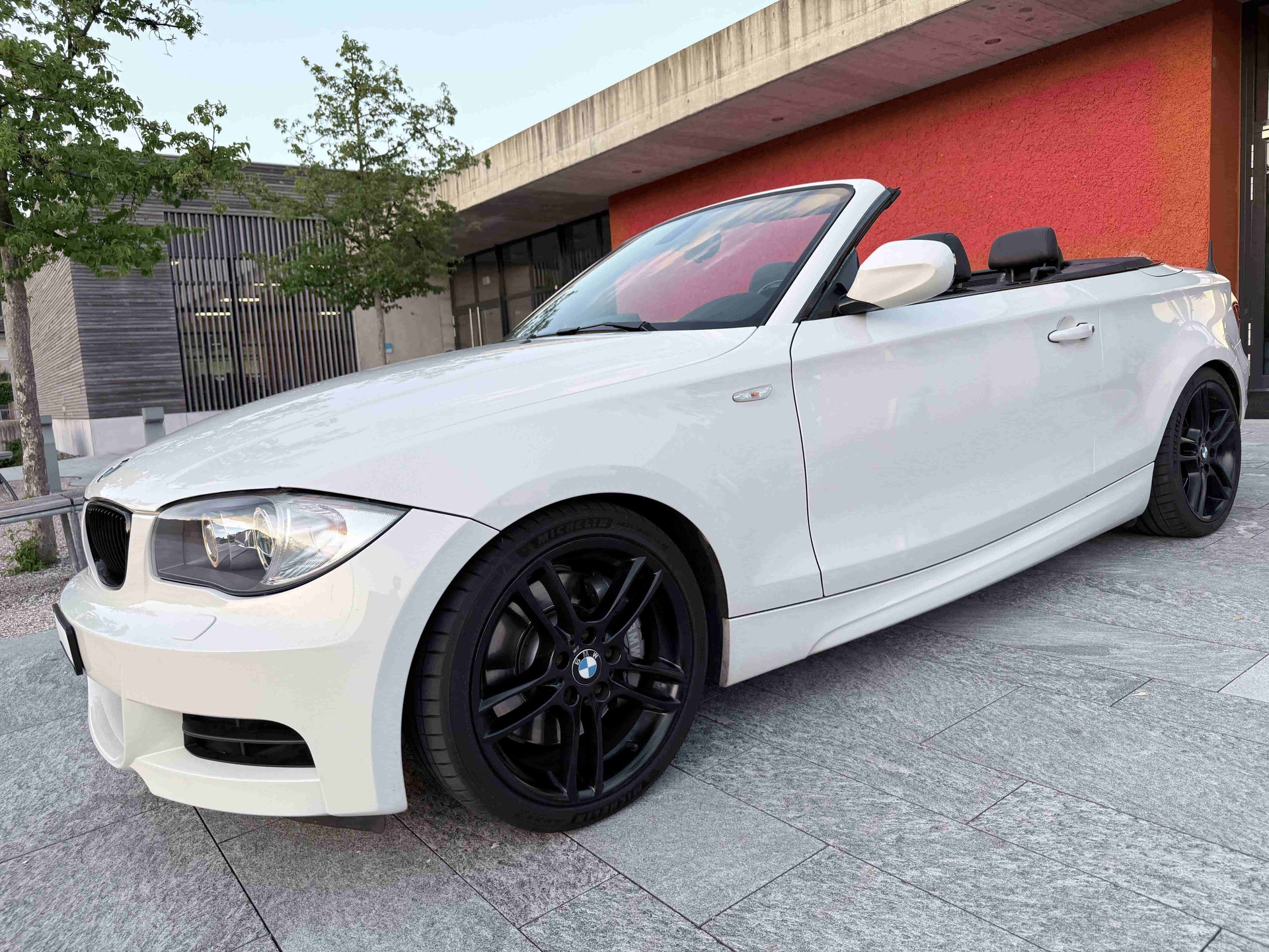 BMW 135i Cabrio | Original M Performance Power Kit & M Abgasanlage-image-1