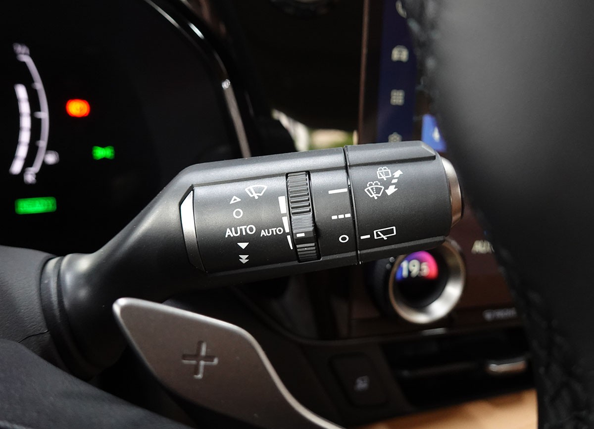 LEXUS NX 450h+ E-FOUR Comfort Pack Interieur, Panorama-image-17