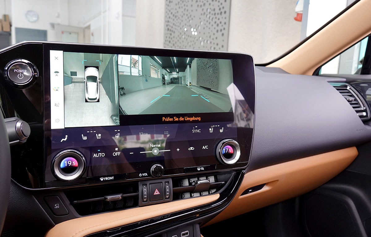 LEXUS NX 450h+ E-FOUR Comfort Pack Interieur, Panorama-image-13