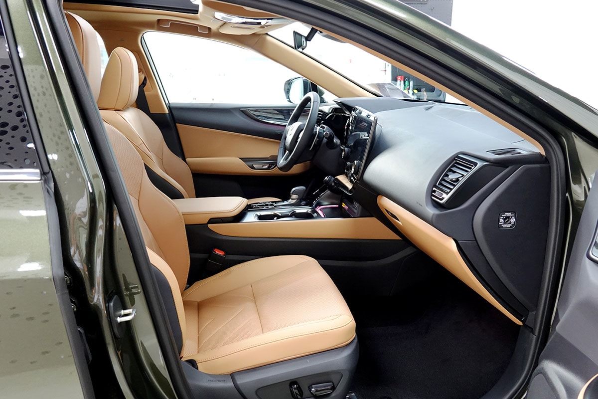 LEXUS NX 450h+ E-FOUR Comfort Pack Interieur, Panorama-image-5