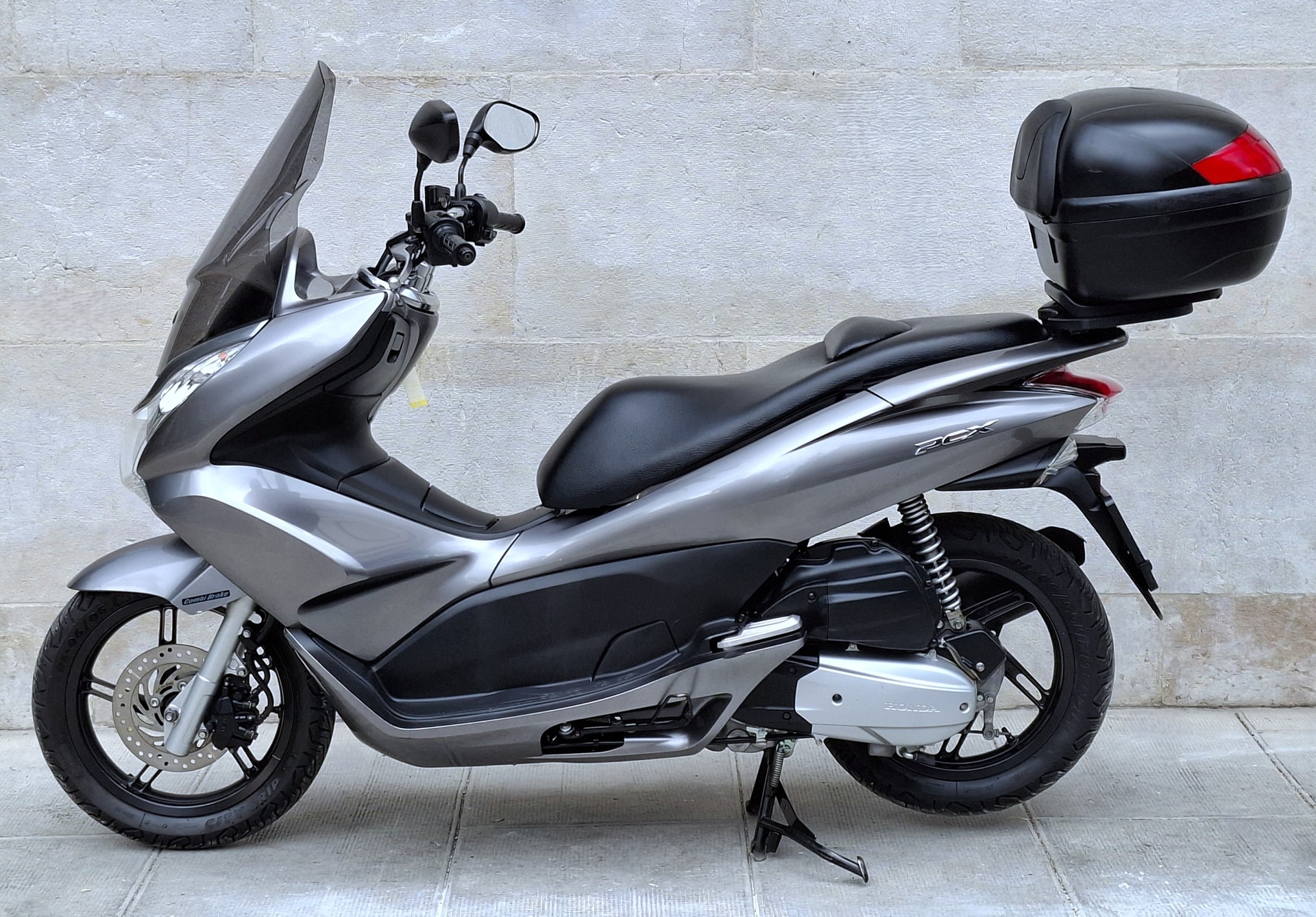 HONDA PCX 125 i-image-2