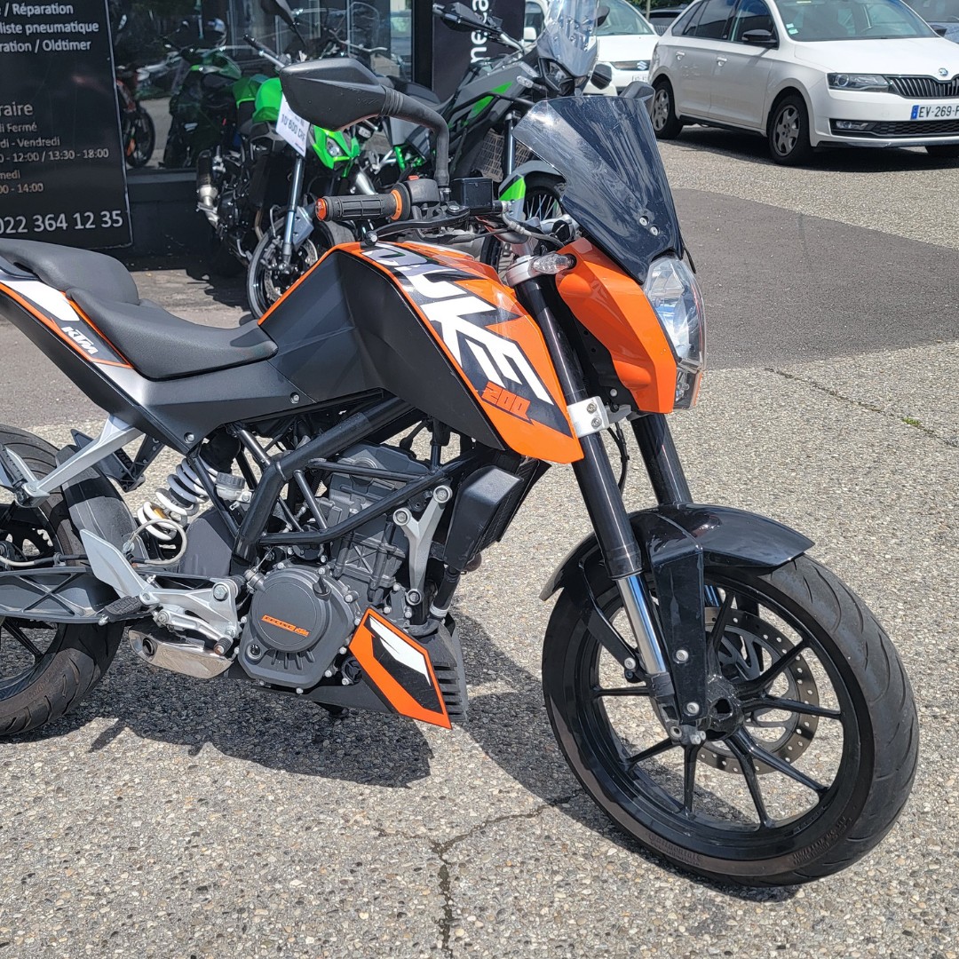 KTM 200 Duke-image-13