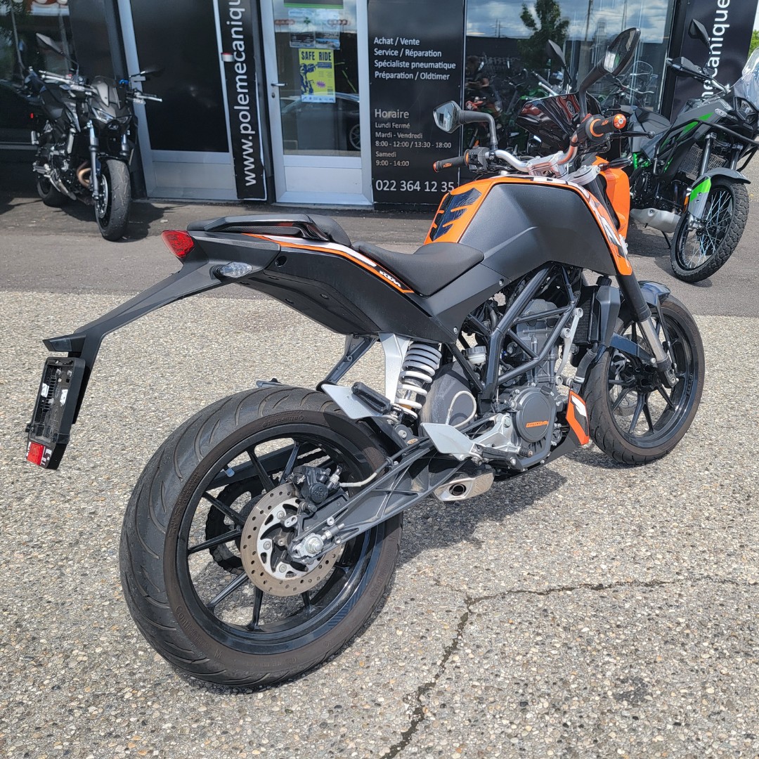KTM 200 Duke-image-4