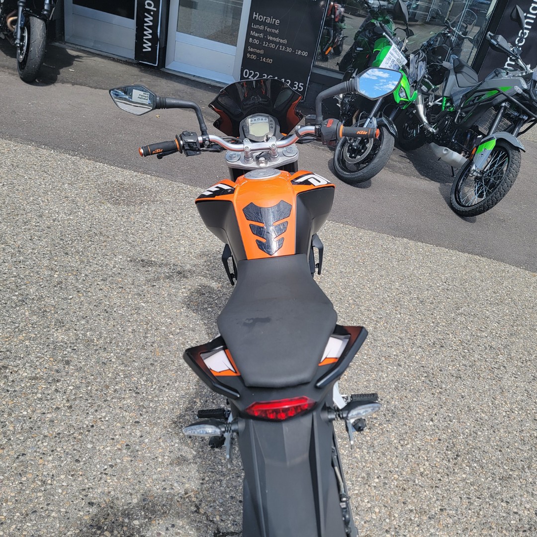 KTM 200 Duke-image-6