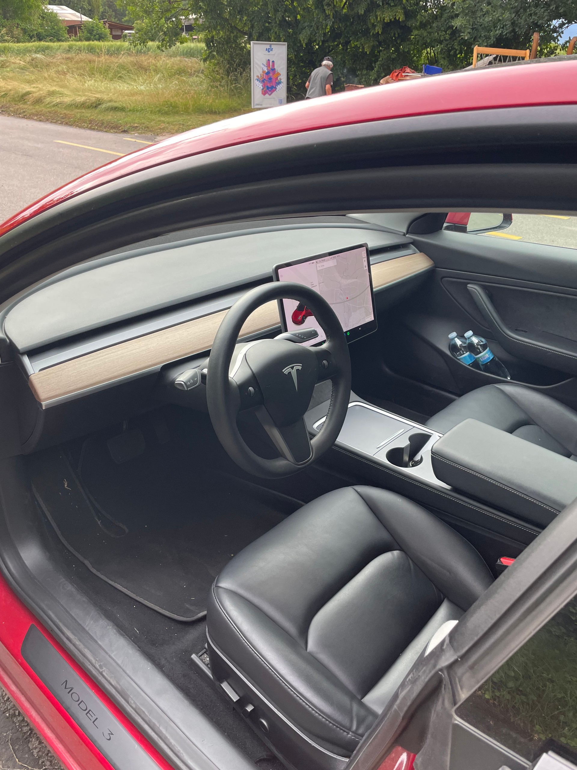 TESLA Long Range Dual Motor-image-4
