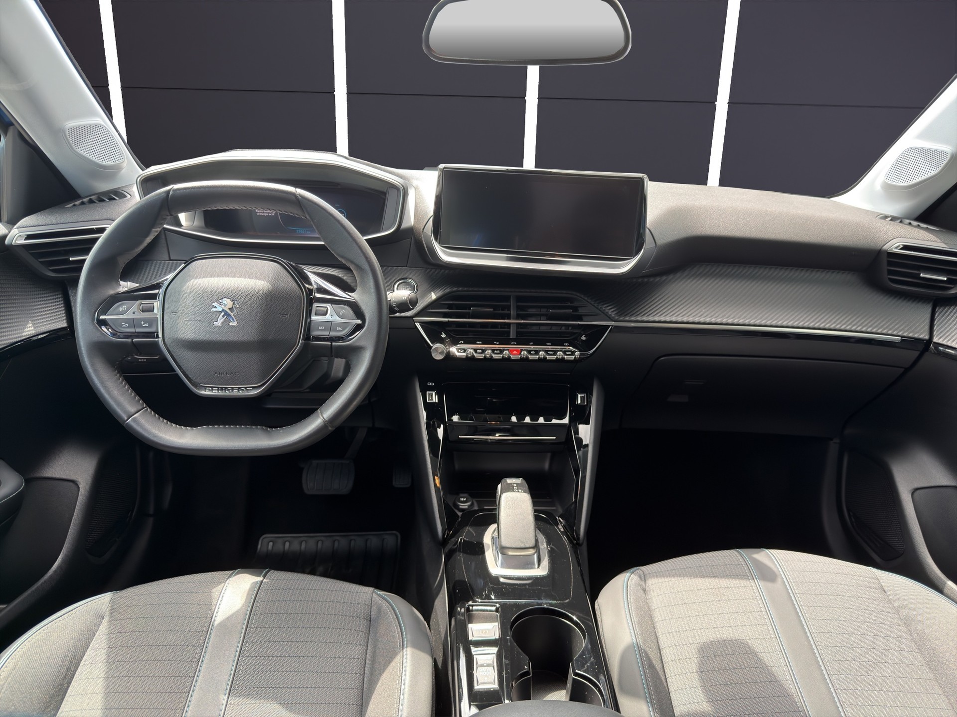 PEUGEOT 208 Elektrik Allure Pack-image-7