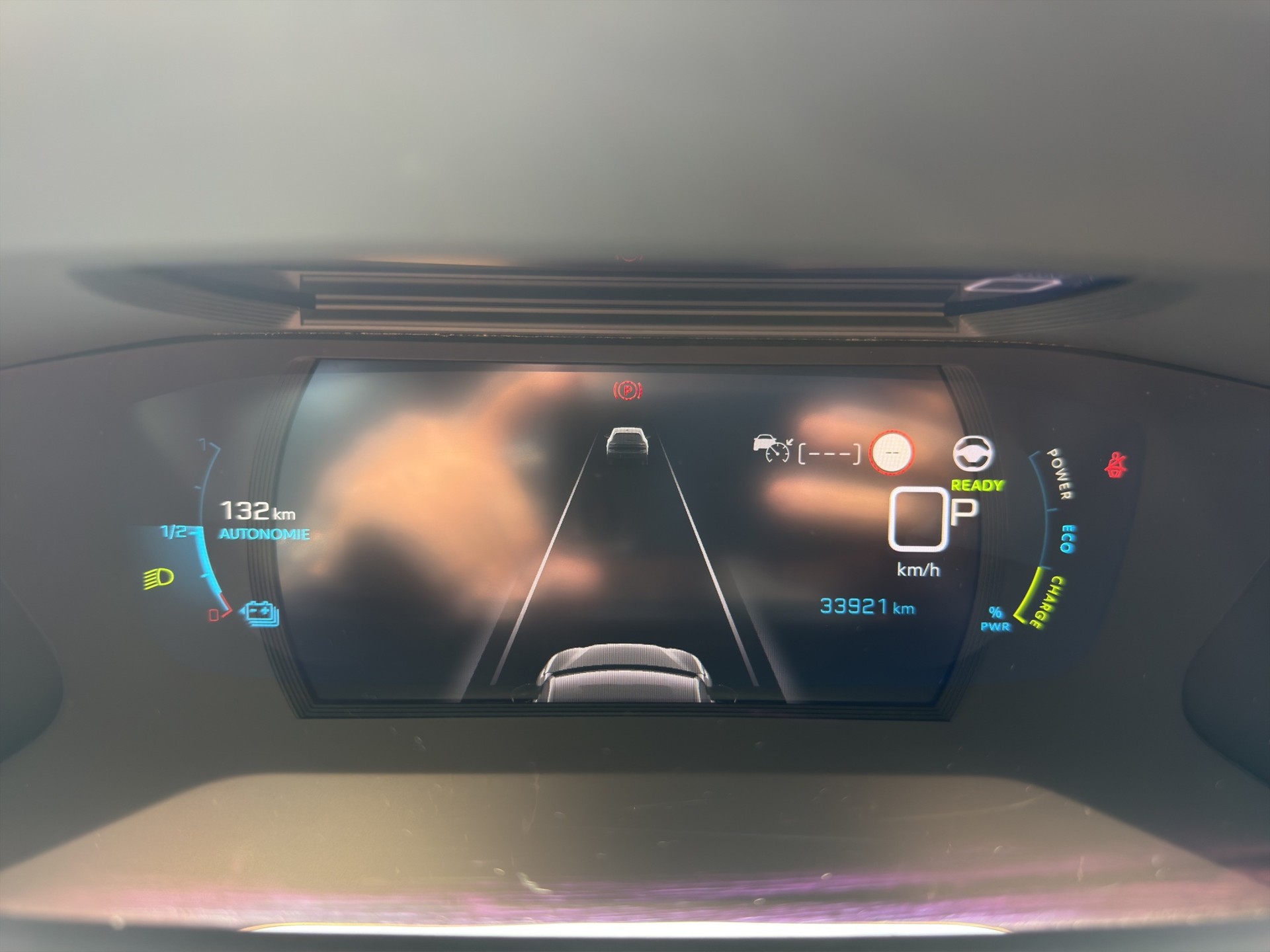 PEUGEOT 208 Elektrik Allure Pack-image-8
