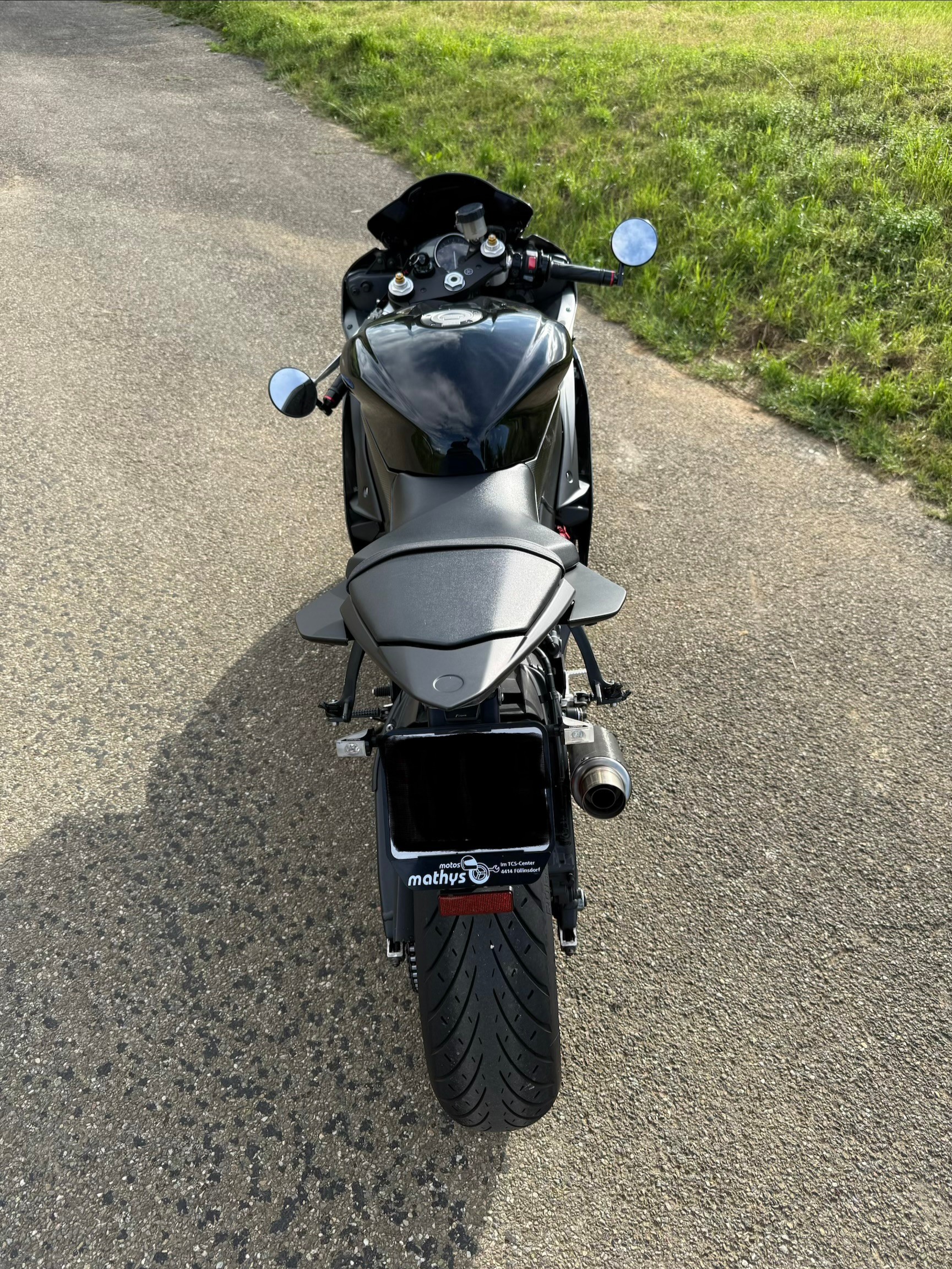 YAMAHA YZF-R6-image-5