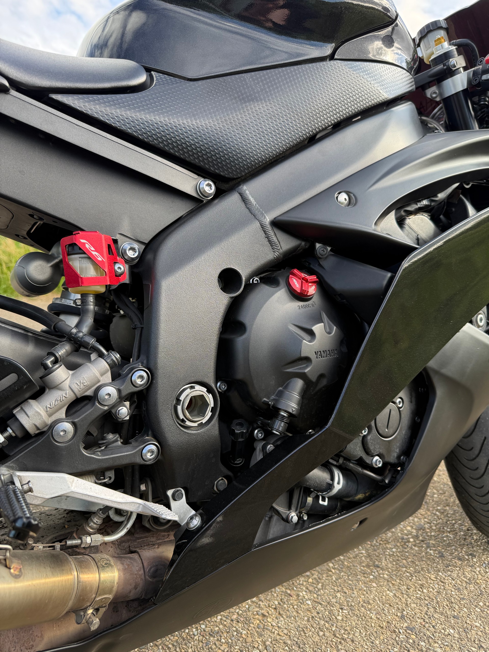 YAMAHA YZF-R6-image-8