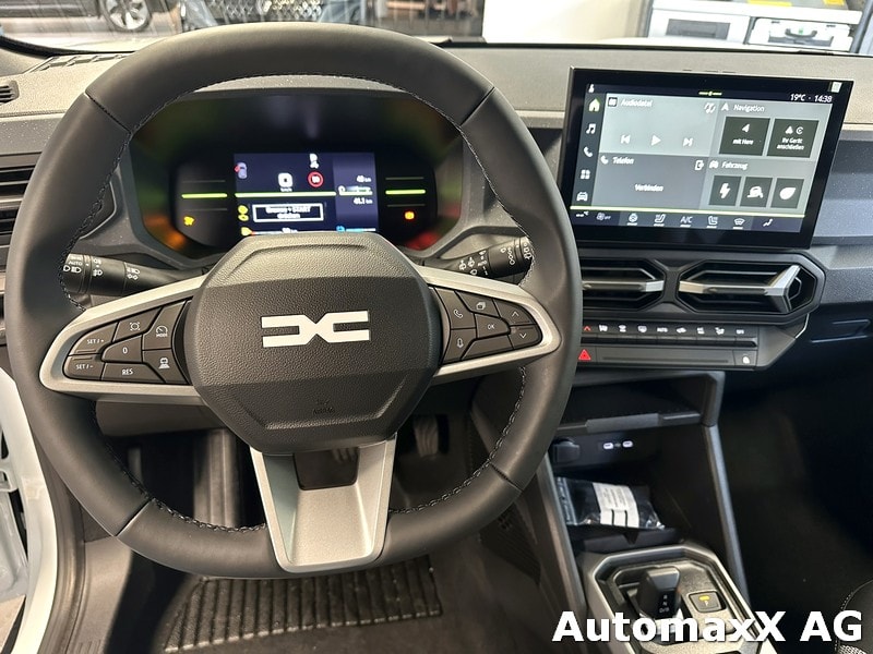 DACIA Duster 1.8 Hybrid Journey-image-10