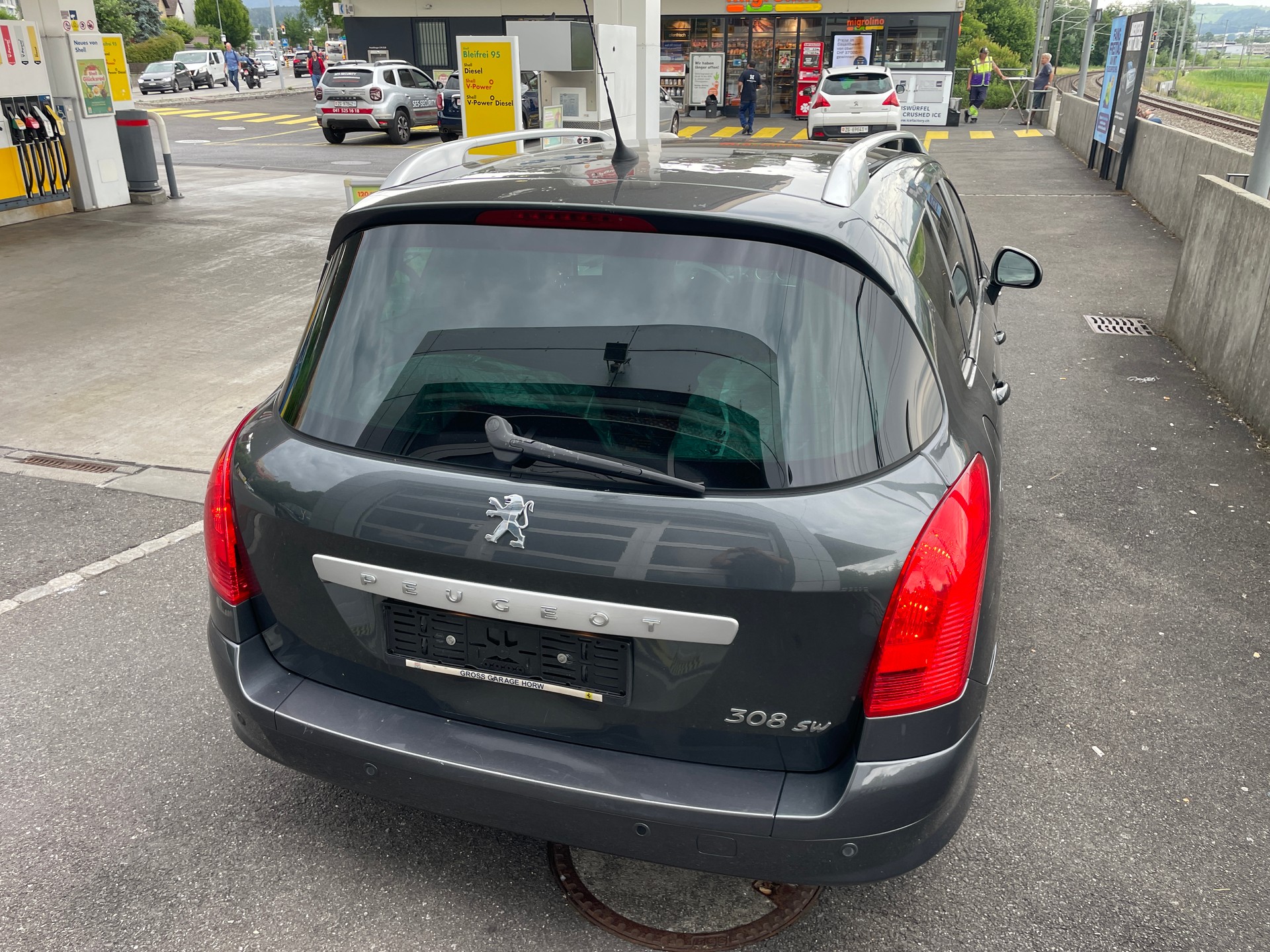 PEUGEOT 308 SW 1.6 16V Turbo Sport Pack-image-6