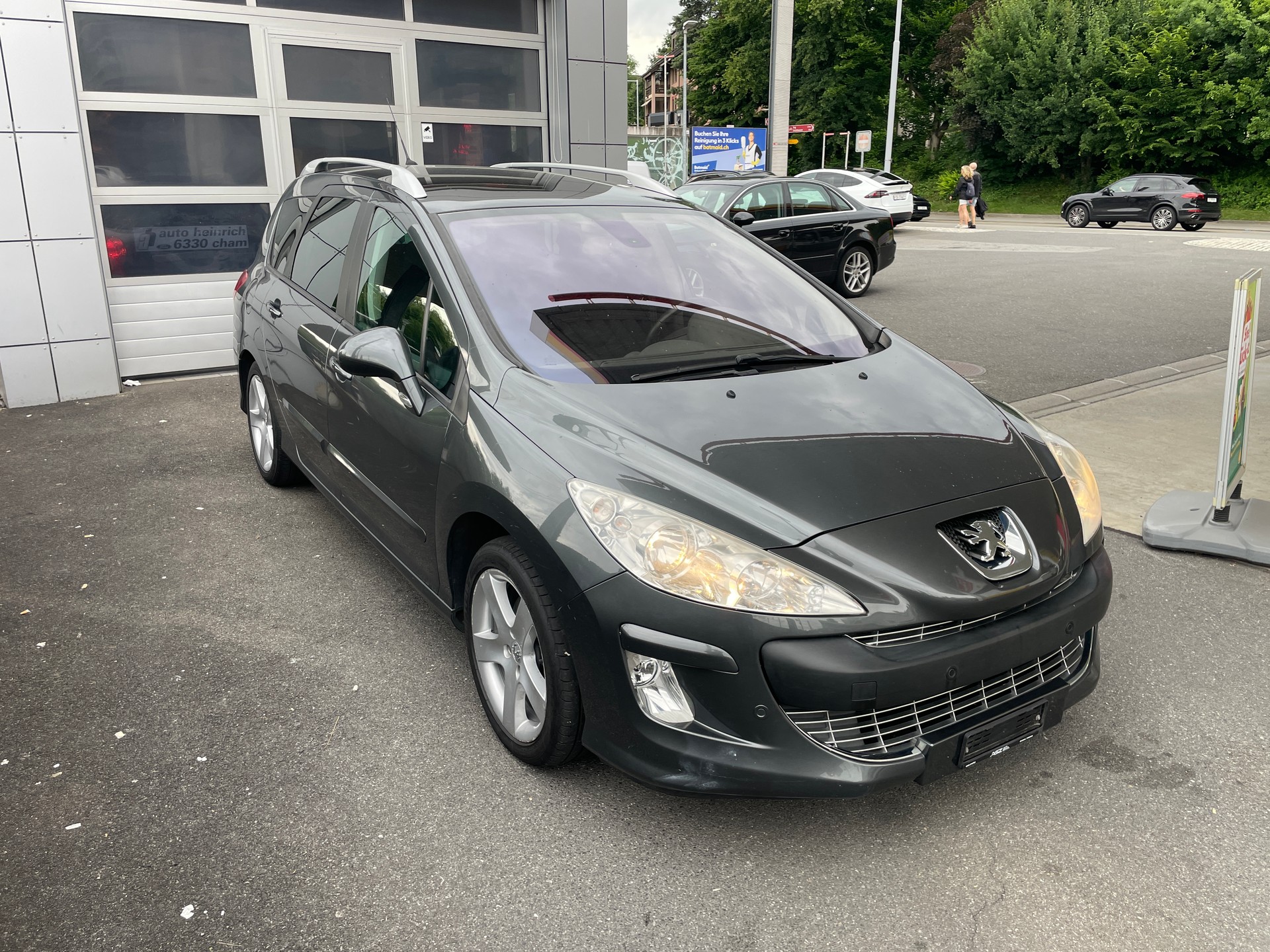 PEUGEOT 308 SW 1.6 16V Turbo Sport Pack-showroom-element-3