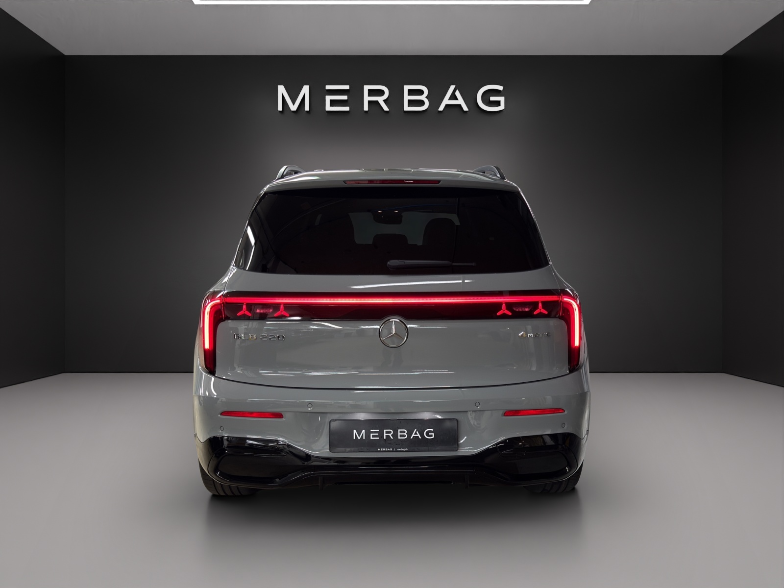 MERCEDES-BENZ GLB 220 4Matic 8G-Tronic-image-3