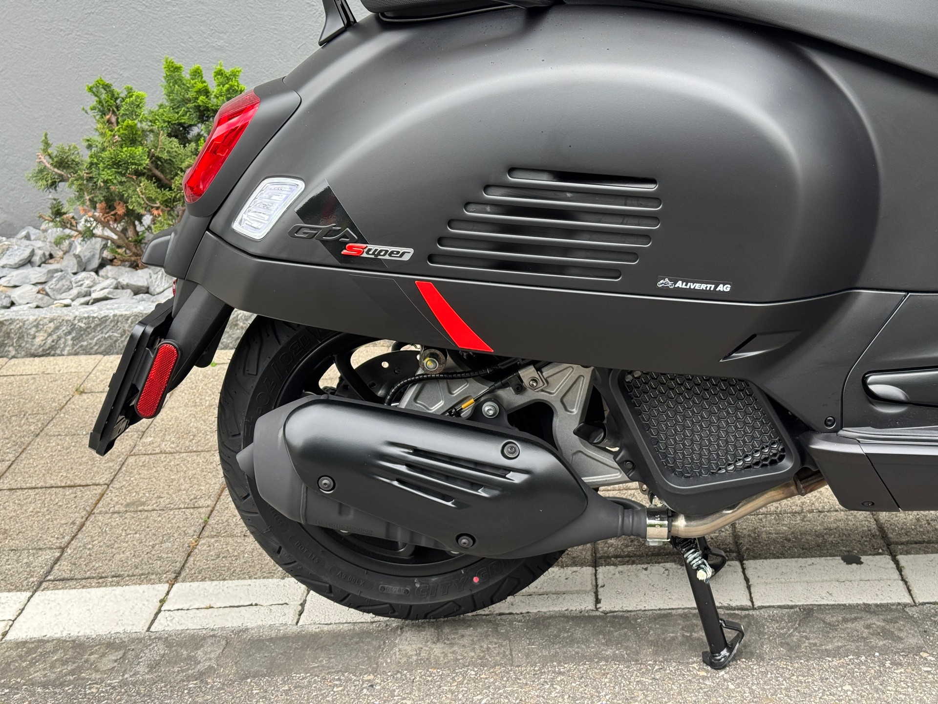 PIAGGIO Vespa GTS 125 Super Sport RST Euro 5+-image-14