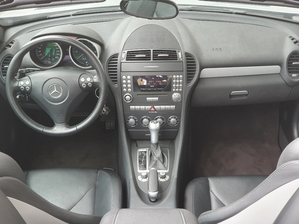 MERCEDES-BENZ SLK 200 Kompressor Automat-image-5