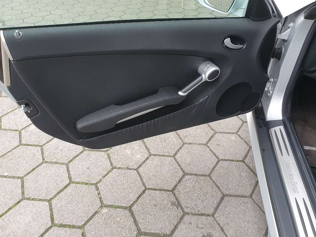 MERCEDES-BENZ SLK 200 Kompressor Automat-image-6