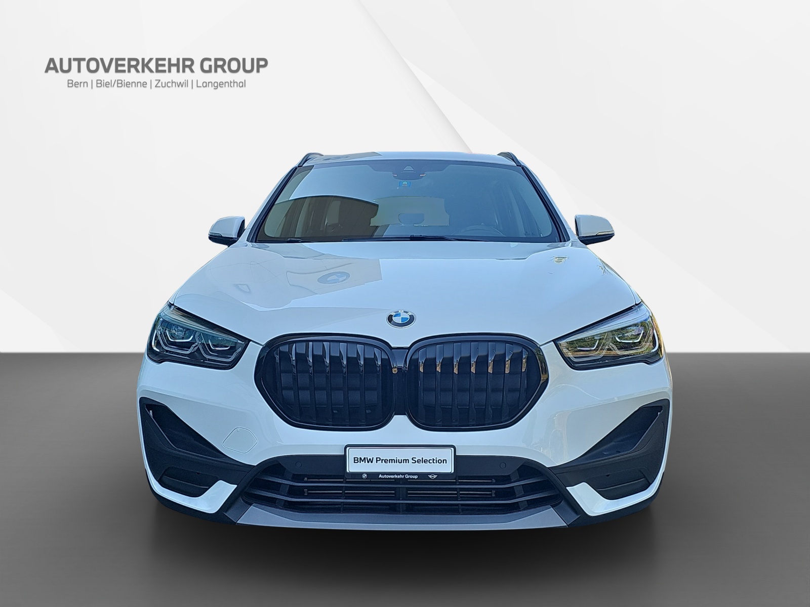BMW X1 xDrive 25d-showroom-element-1