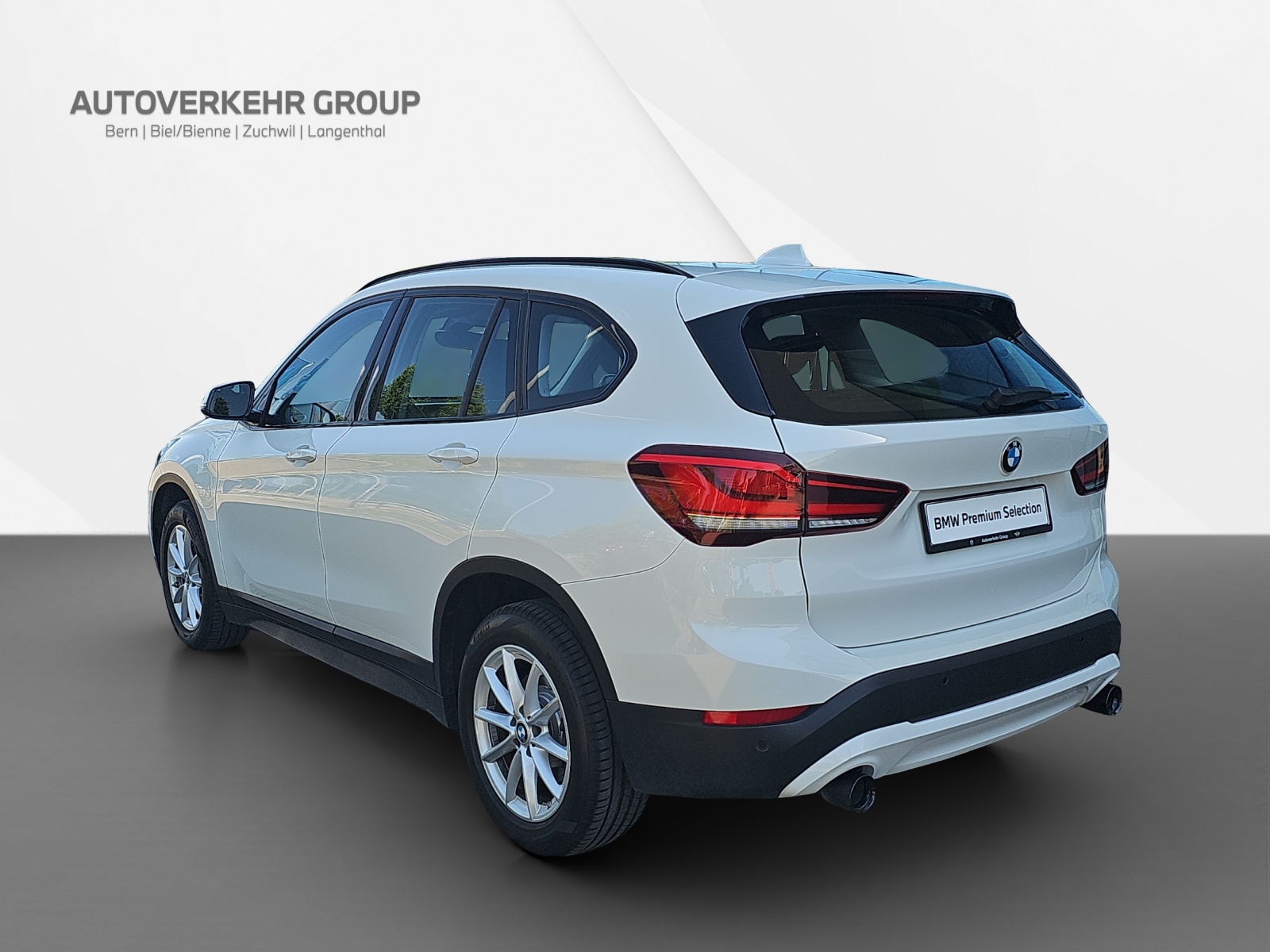 BMW X1 xDrive 25d-showroom-element-3