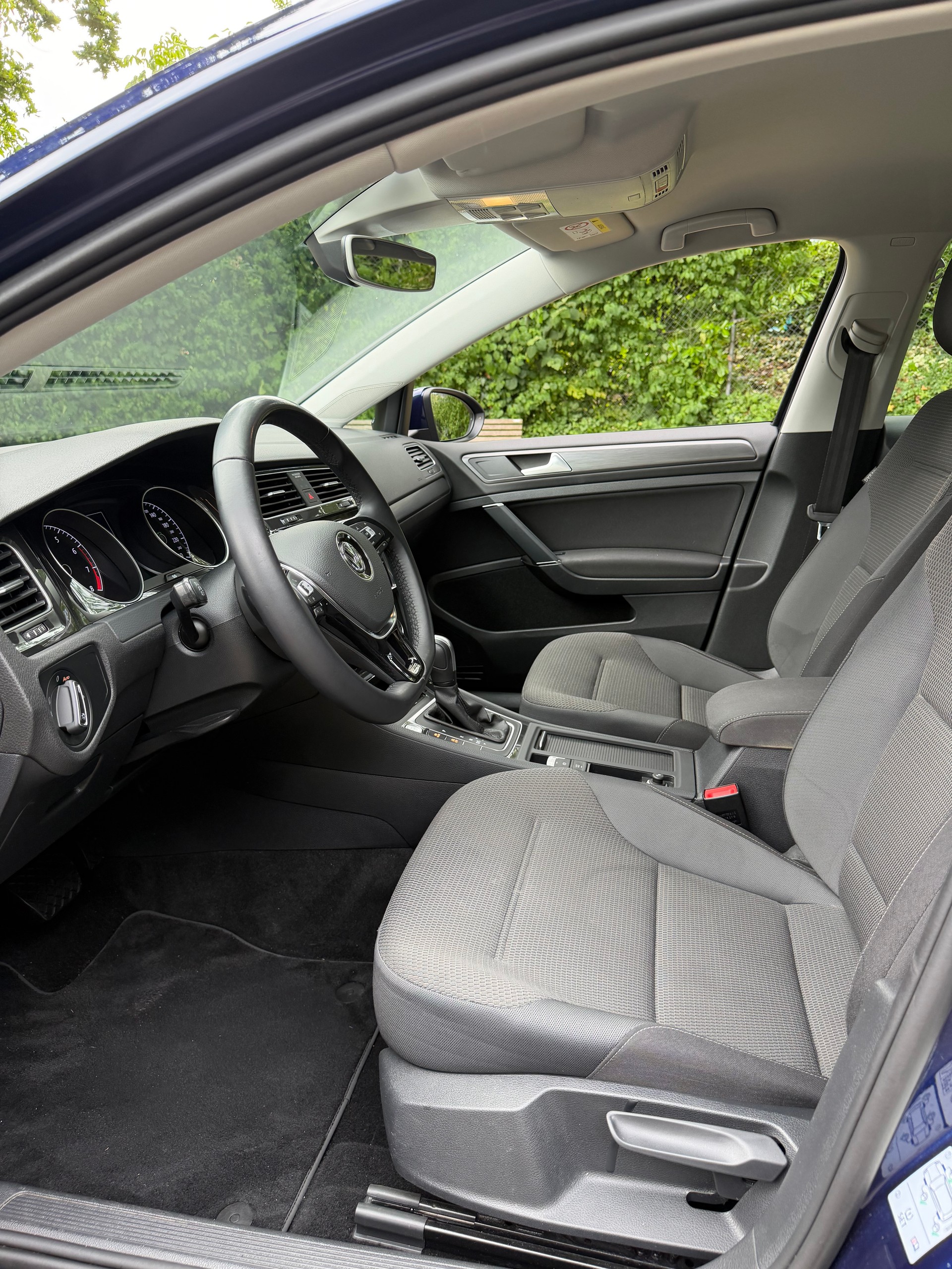 VW Golf 1.5 TSI EVO Comfortline DSG-image-8
