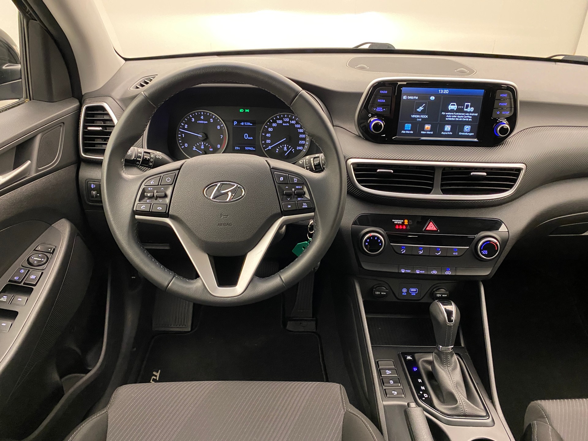 HYUNDAI Tuson 1.6 T-GDI 4WD Automat-image-7
