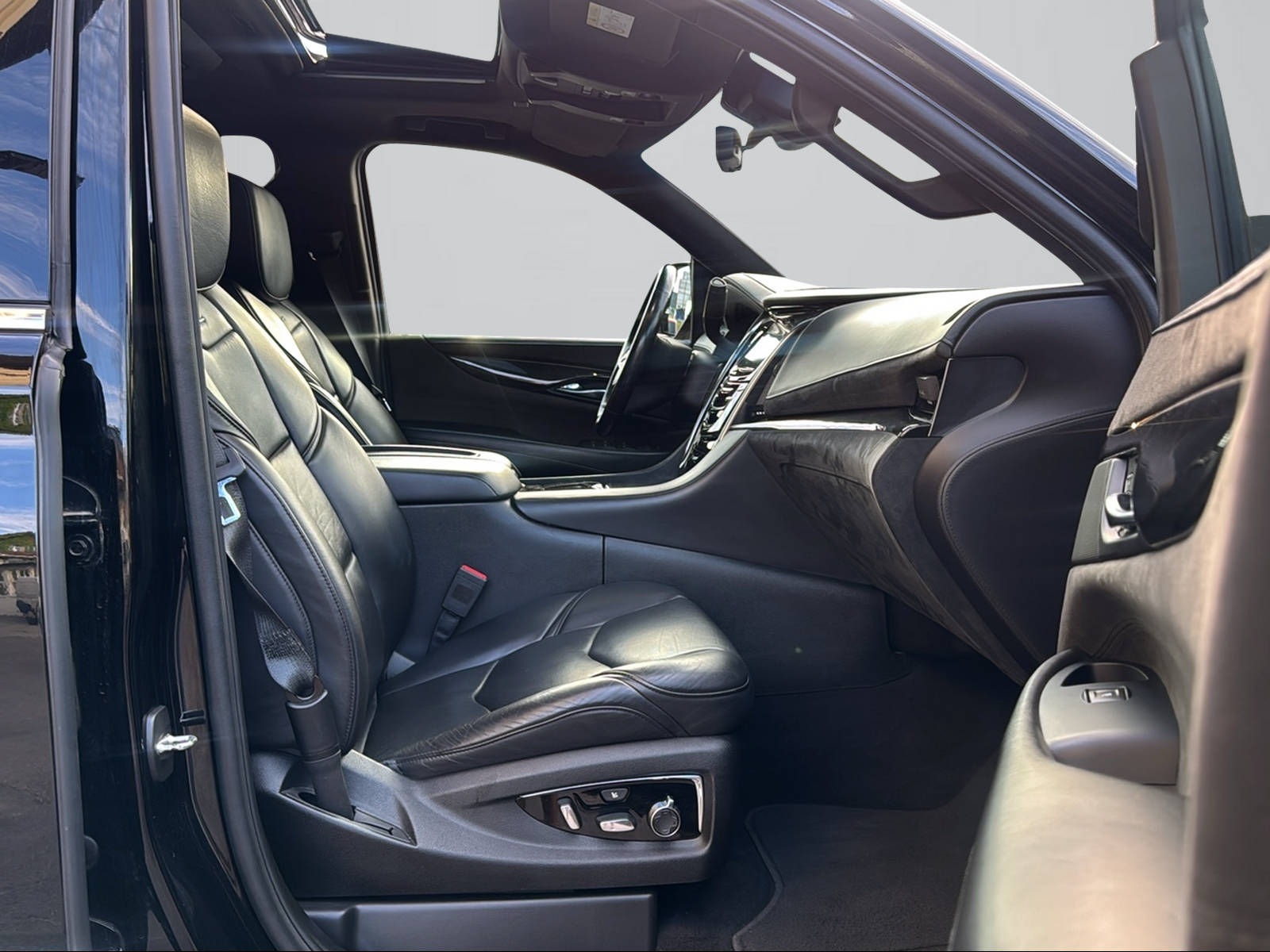 CADILLAC Escalade 6.2 Platinum Automatic-image-11