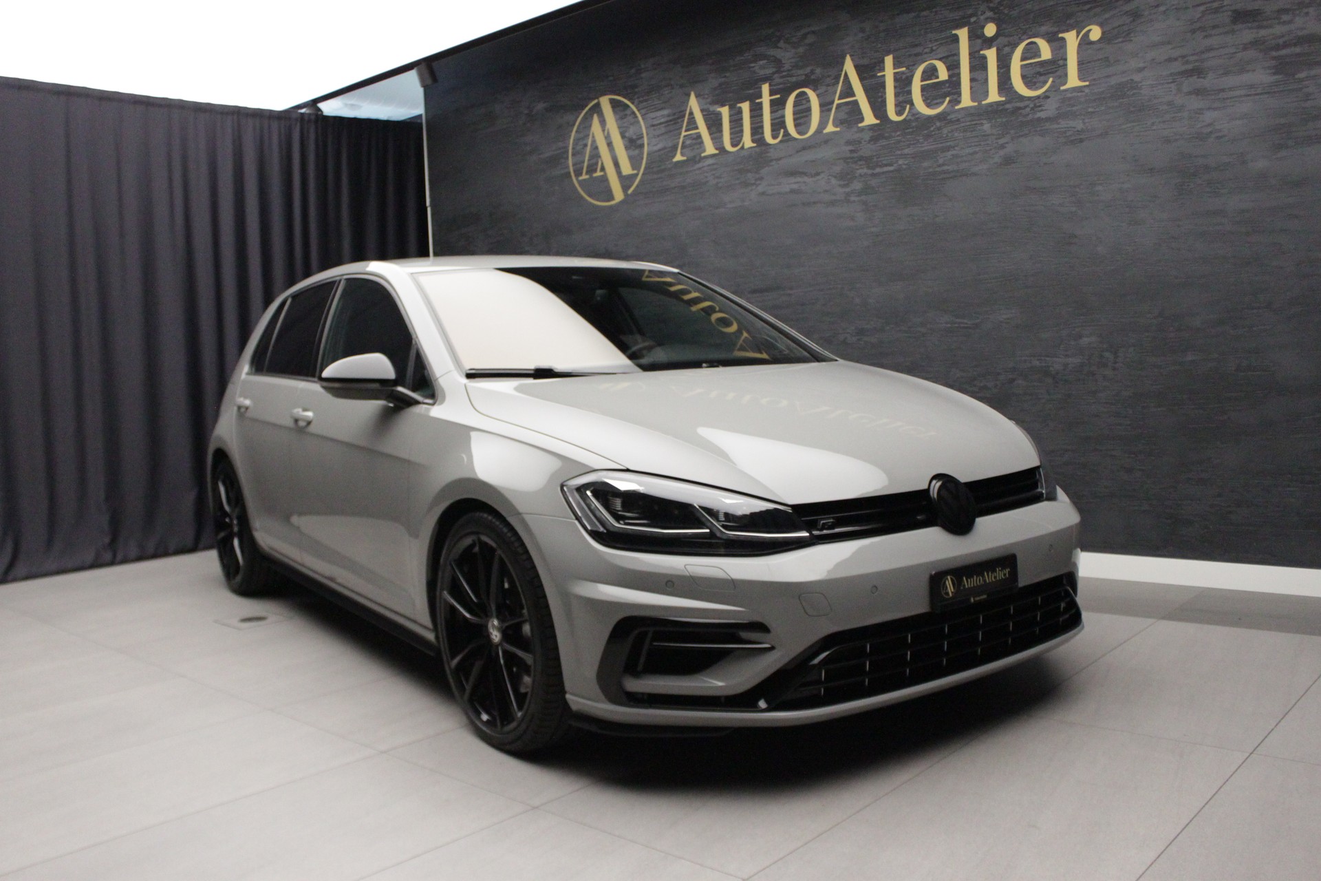 VW Golf 2.0 TSI R 4Motion DSG