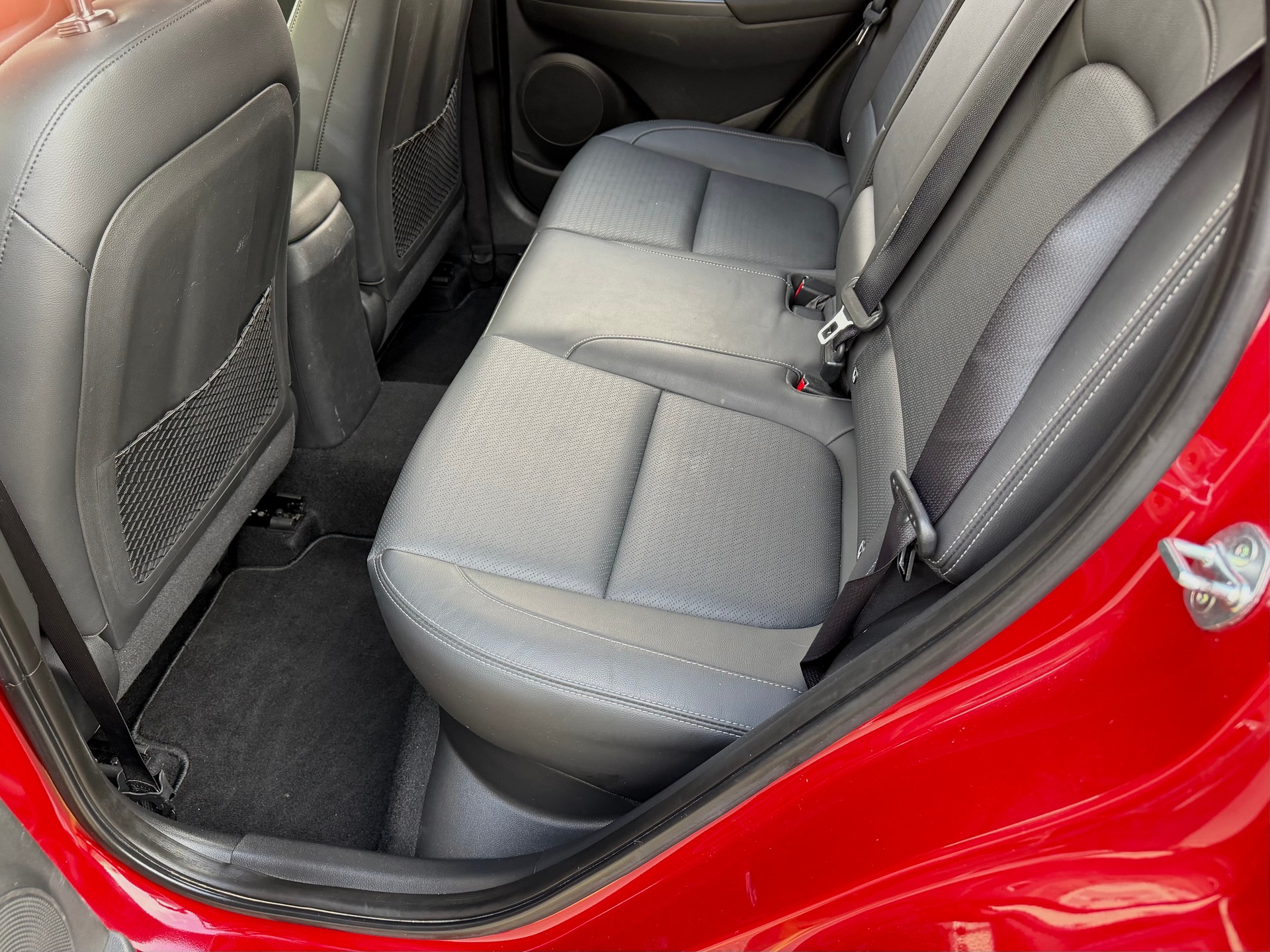 HYUNDAI Kona 1.6 T-GDi Vertex 4WD DCT - Swiss Edition --image-9