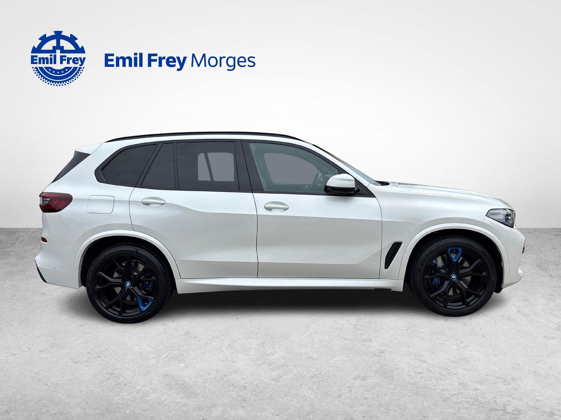 BMW X5 45e xDrive SAG-showroom-element-2