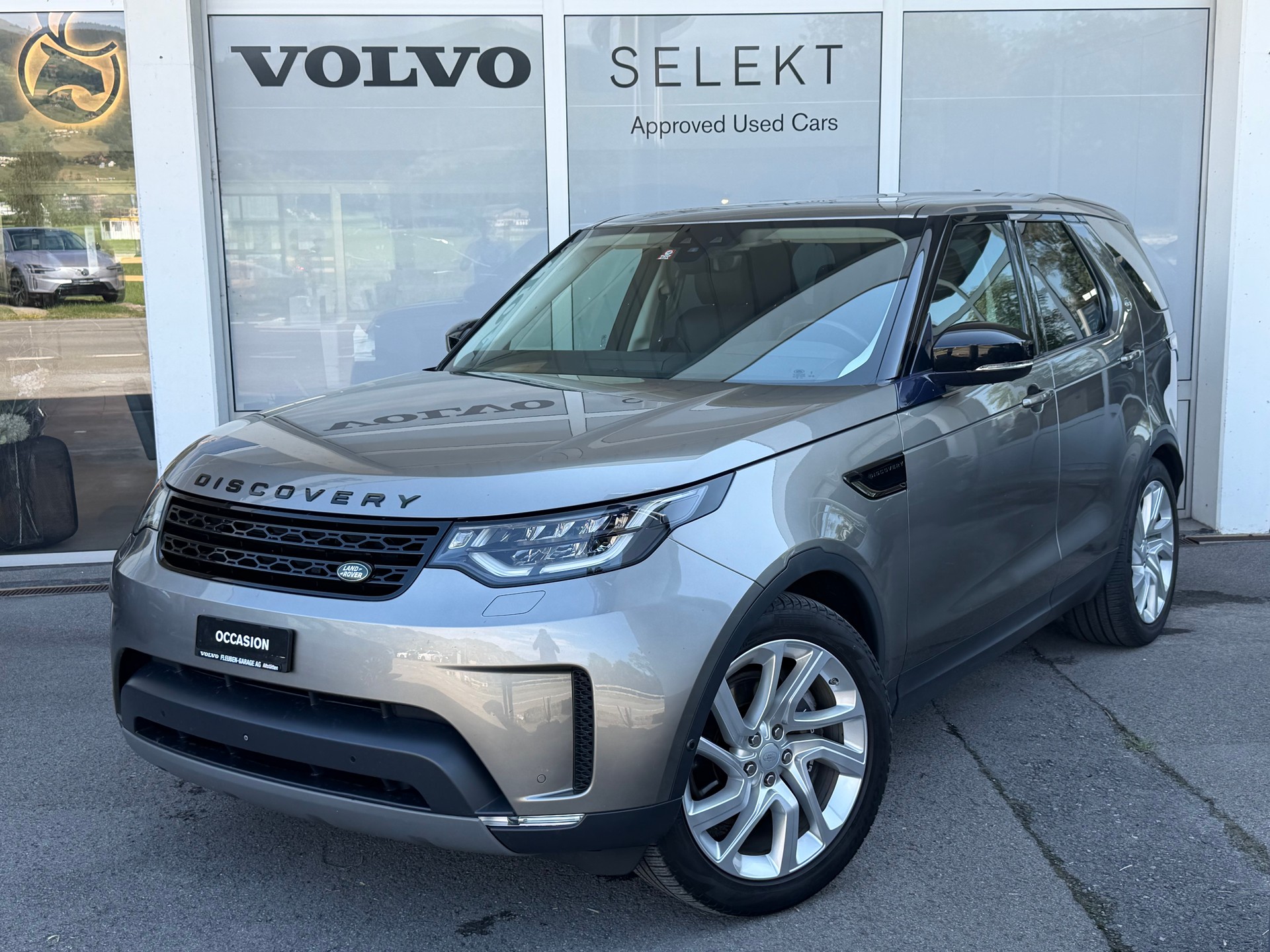 LAND ROVER Discovery 3.0 SDV6 HSE Automatic