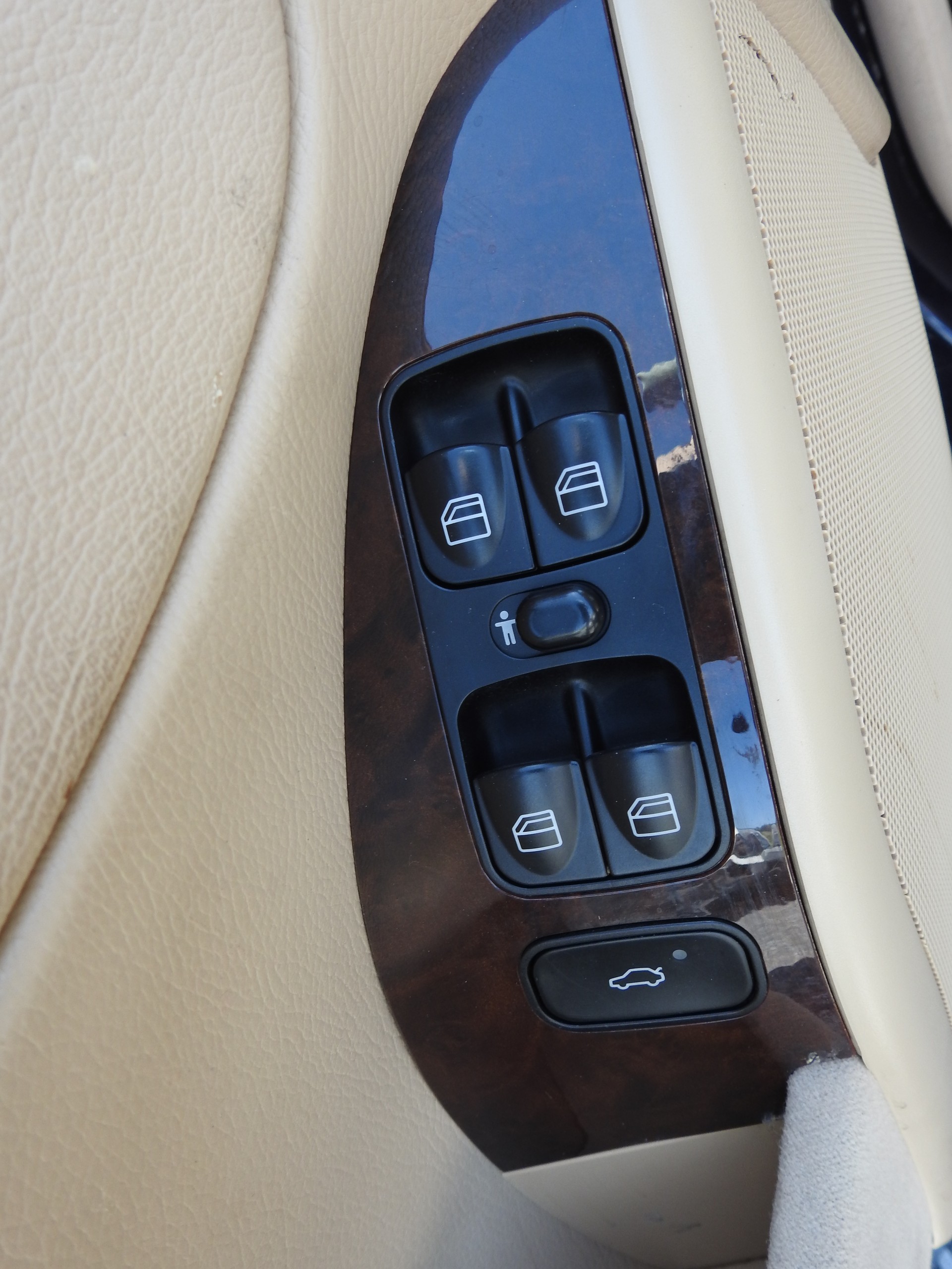 MERCEDES-BENZ C 320 Elégance Automatic-image-15