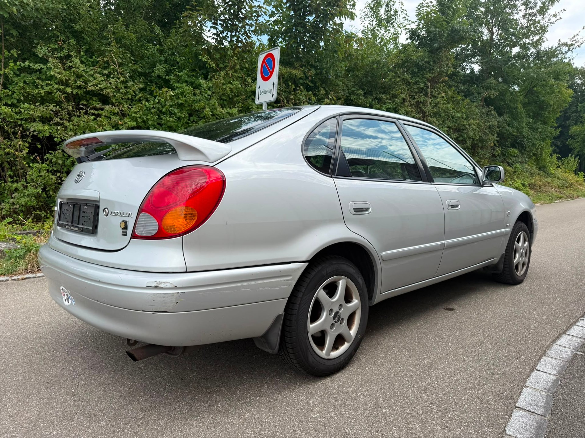 TOYOTA Corolla 1.6 Linea Sol plus-image-4