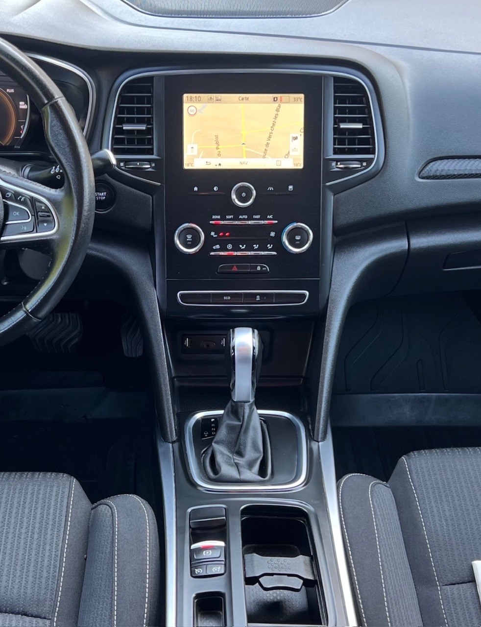 RENAULT Mégane Grandtour 1.5 dCi Business EDC-image-11