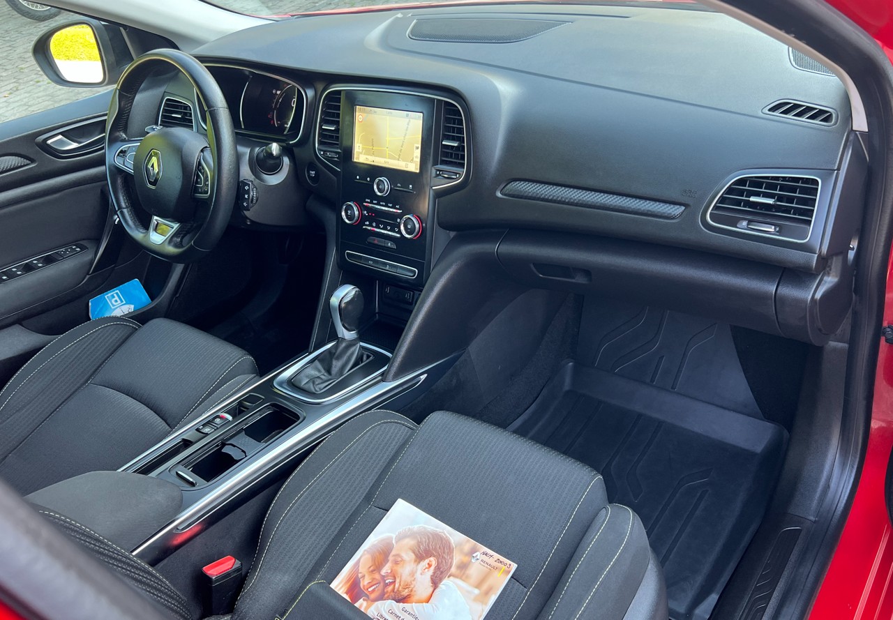 RENAULT Mégane Grandtour 1.5 dCi Business EDC-image-7