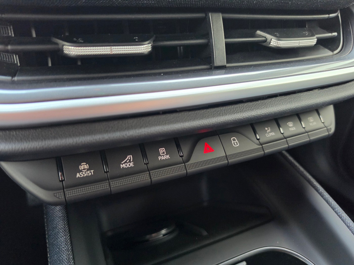 SKODA Elroq 85x Selection 4x4-image-12
