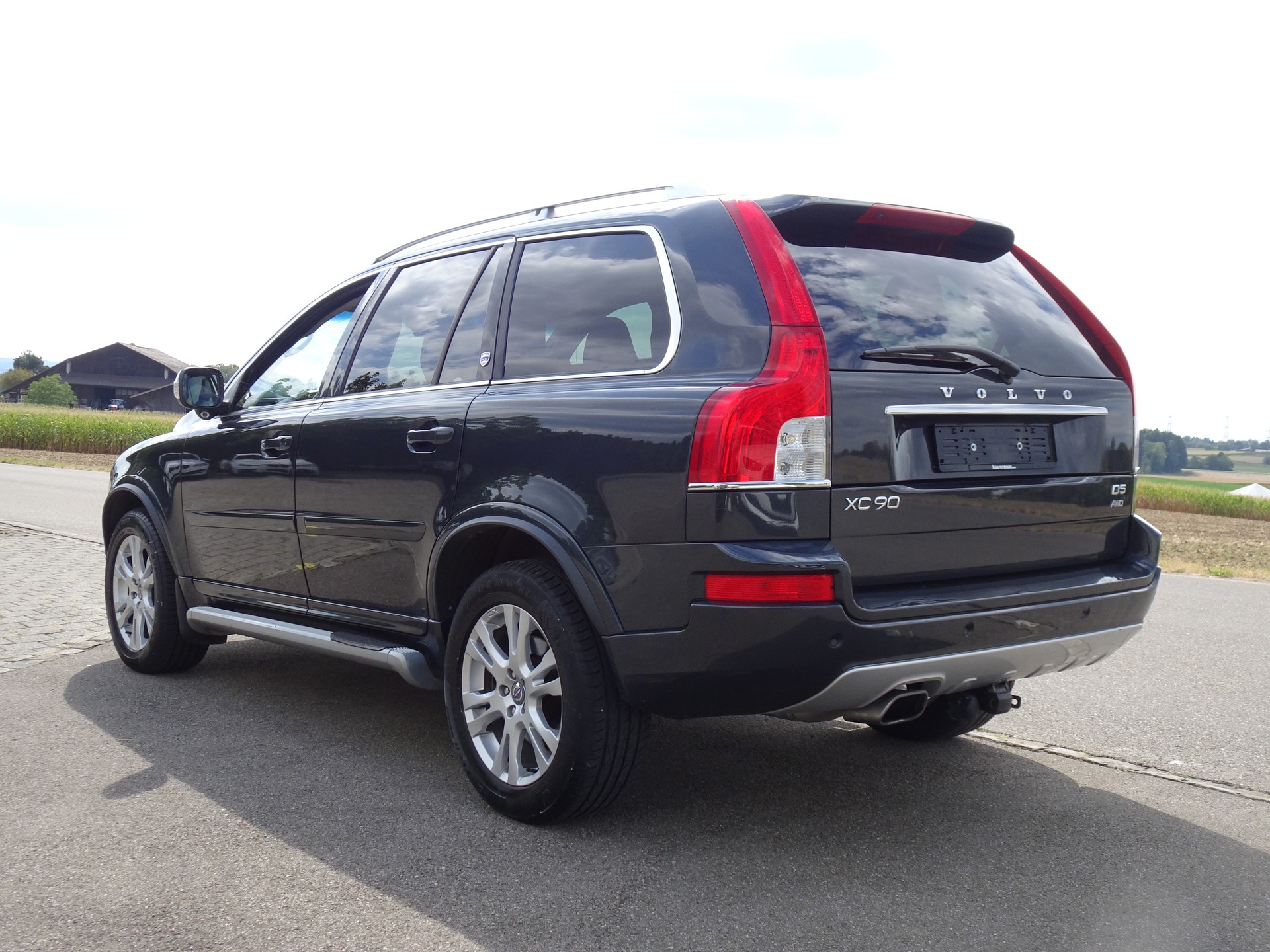 VOLVO XC90 D5 AWD Executive Geartronic / 7.Plätzer-image-2