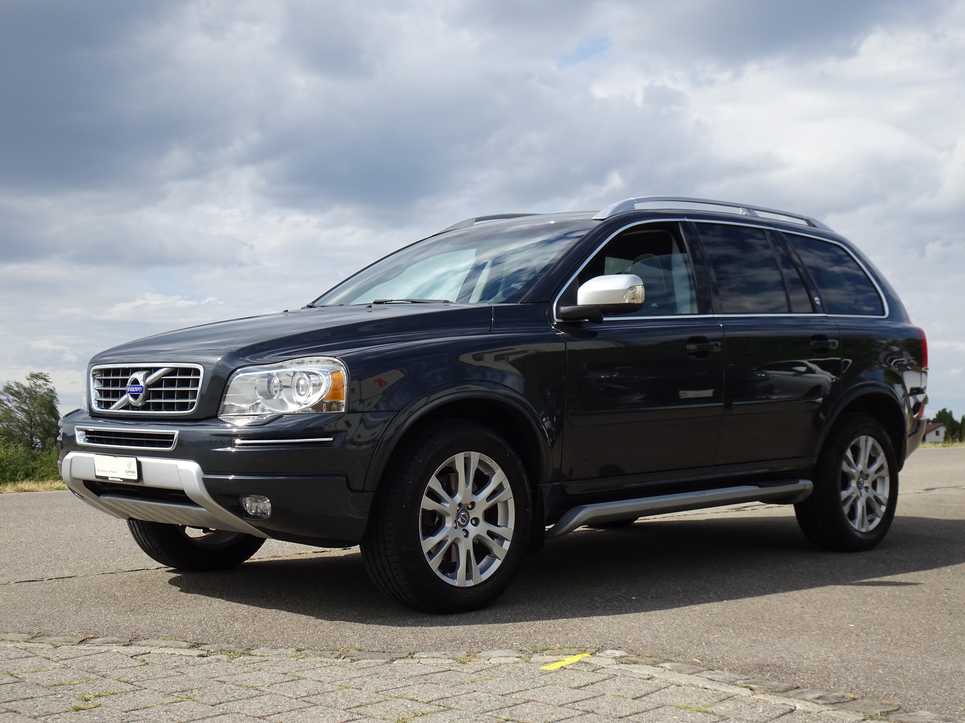VOLVO XC90 D5 AWD Executive Geartronic / 7.Plätzer