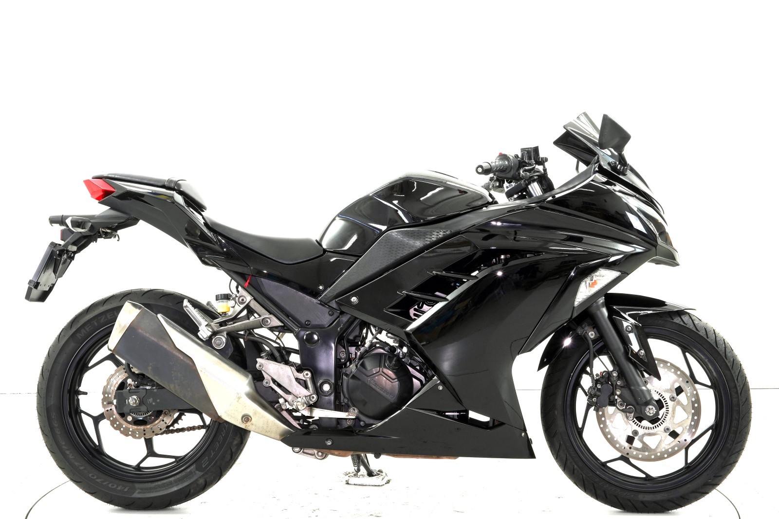 KAWASAKI Ninja 300 ABS-image-3