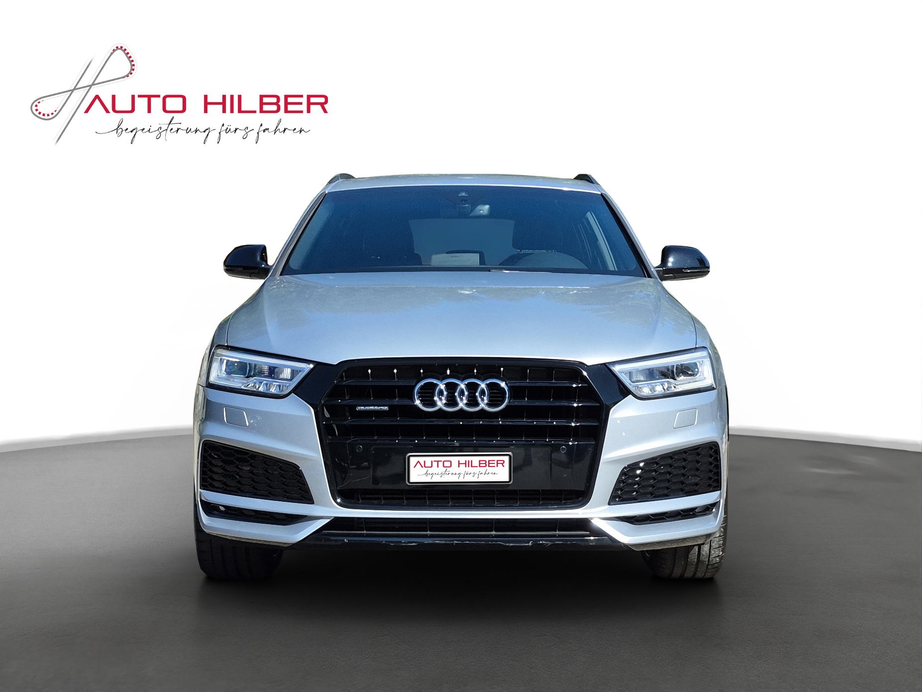 AUDI Q3 2.0 TFSI sport S-LINE quattro S-tronic *Optikpaket schwarz*-showroom-element-1