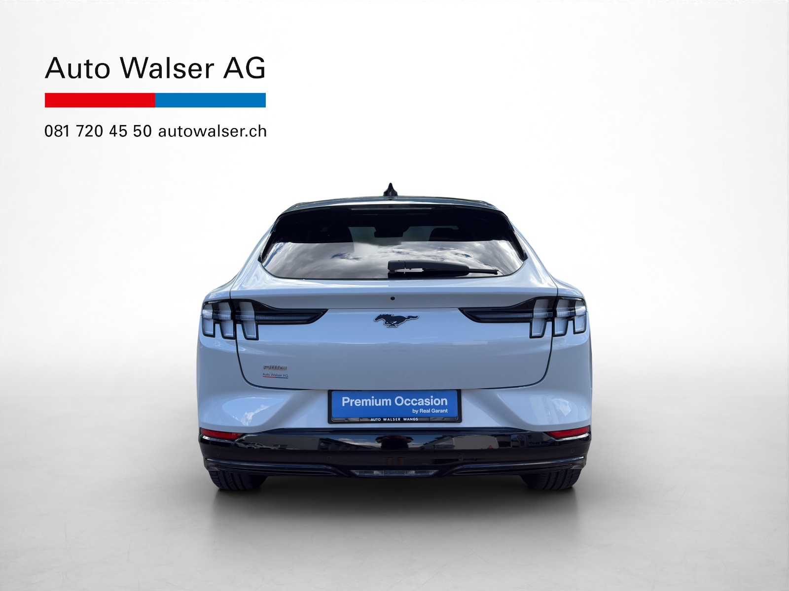 FORD Mustang Mach-E Premium AWD-showroom-element-3