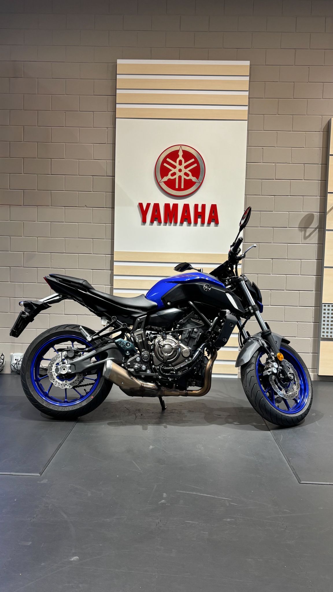 YAMAHA MT-07 ABS-image-2