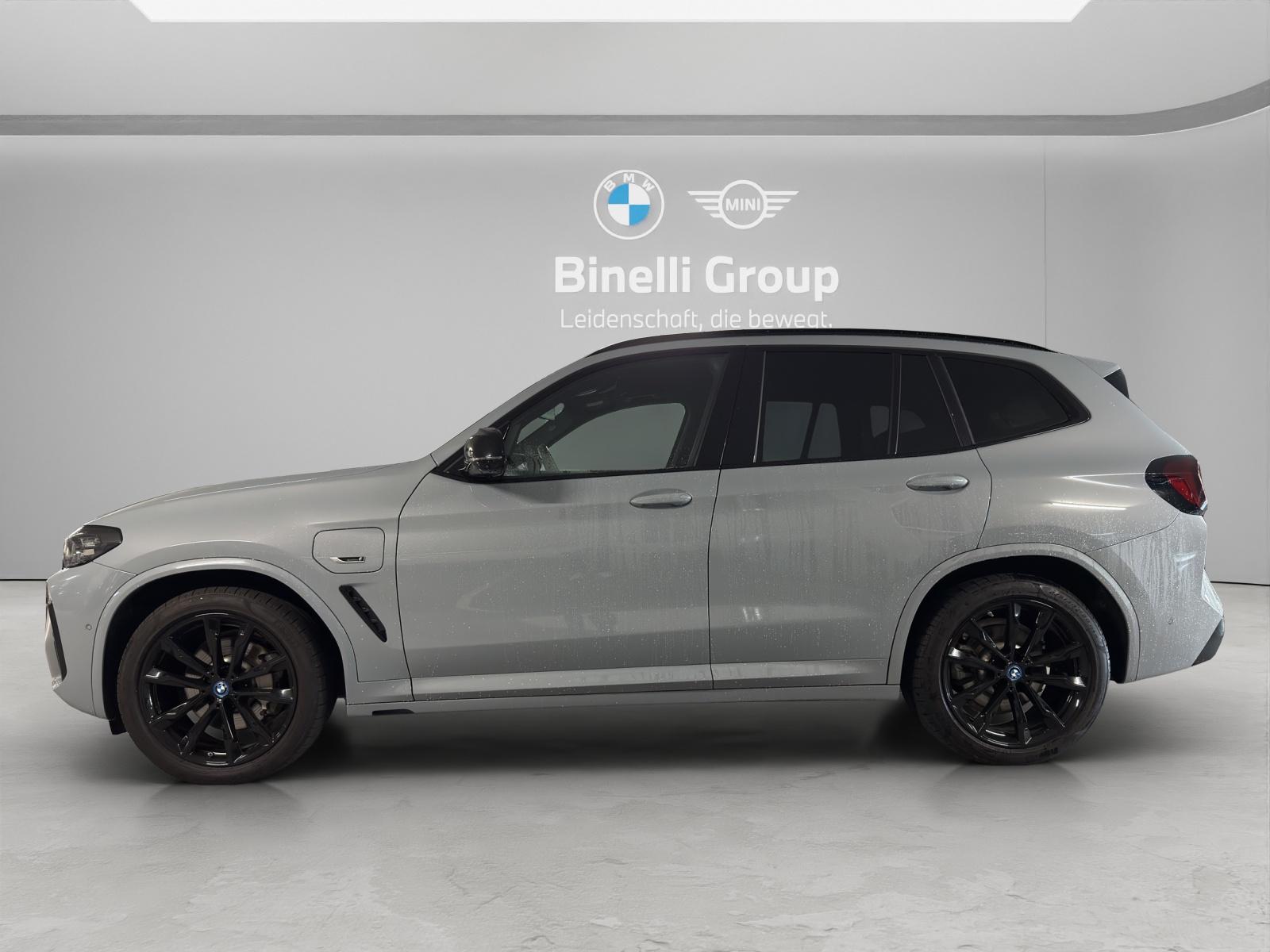BMW X3 30e xDrive SAG-showroom-element-3