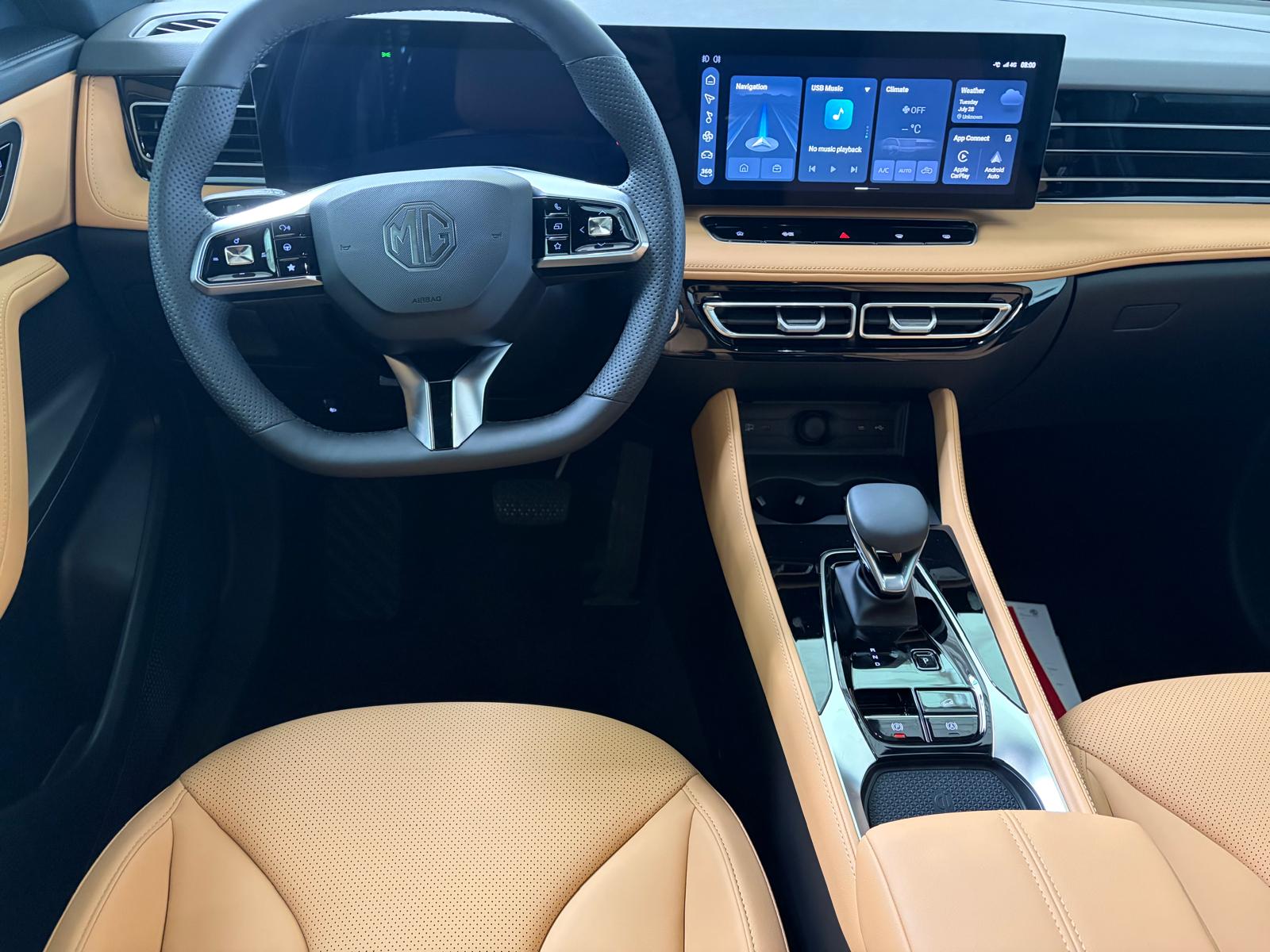 MG HS 1.5 Hybrid Luxury-image-11
