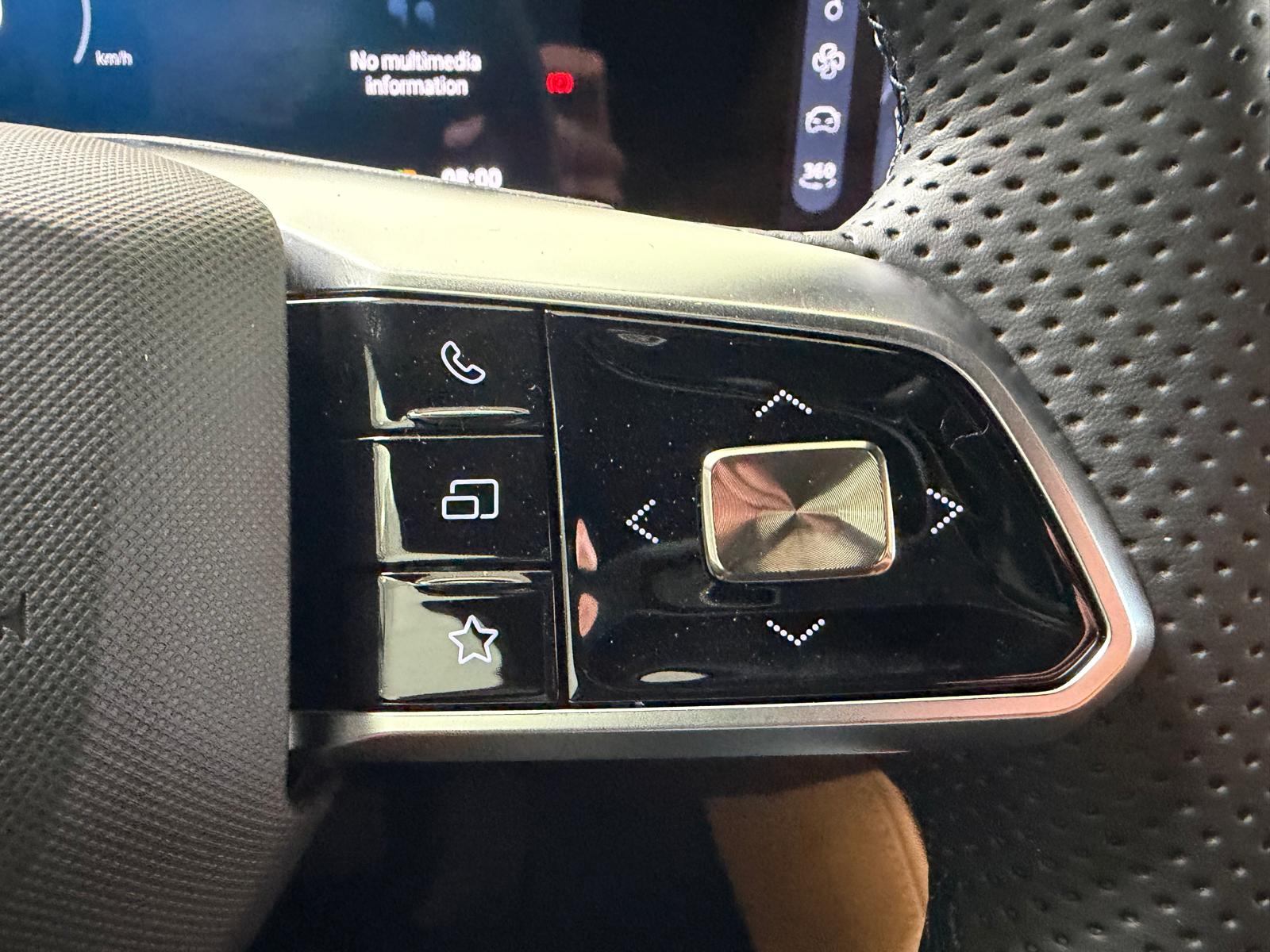 MG HS 1.5 Hybrid Luxury-image-15