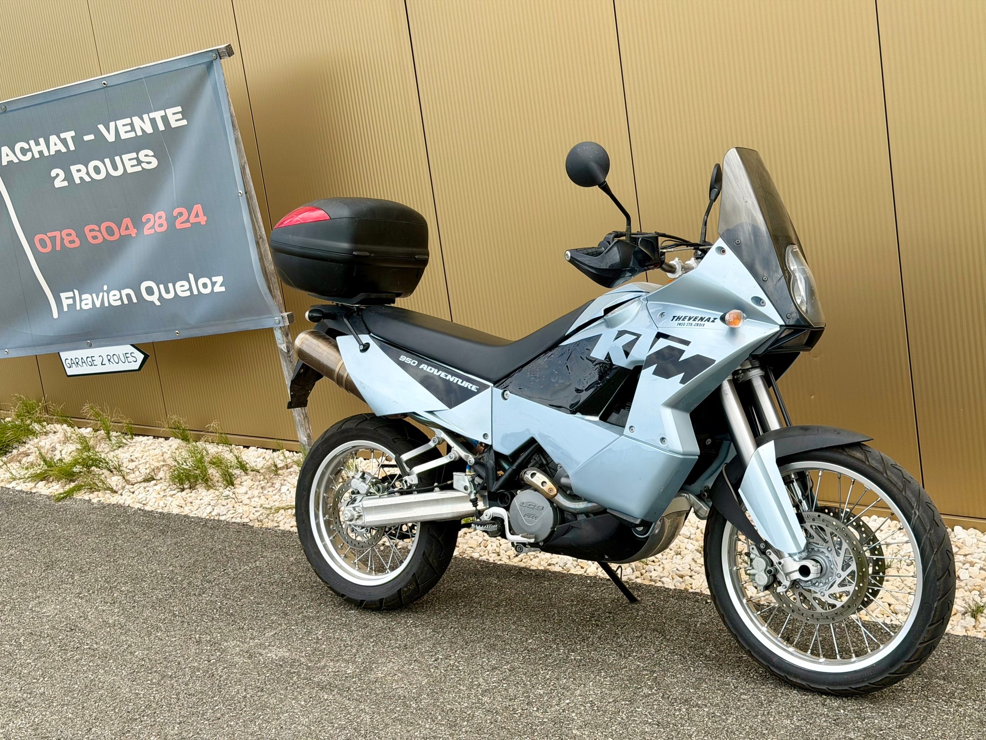 KTM 950 Adventure LC8 V2-image-2