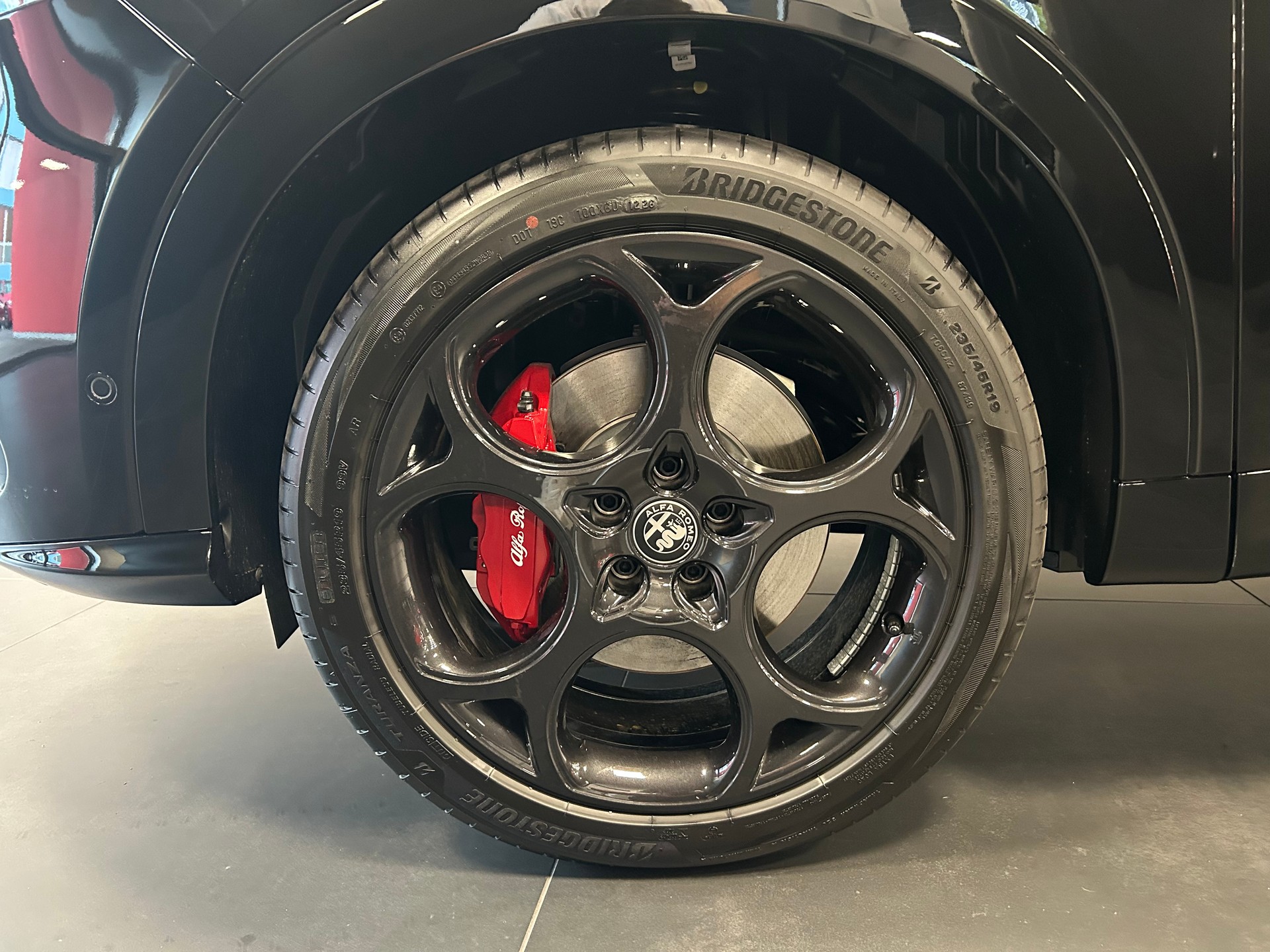 ALFA ROMEO Tonale 1.3 Plug-in-Hybrid Q4 Veloce-image-19