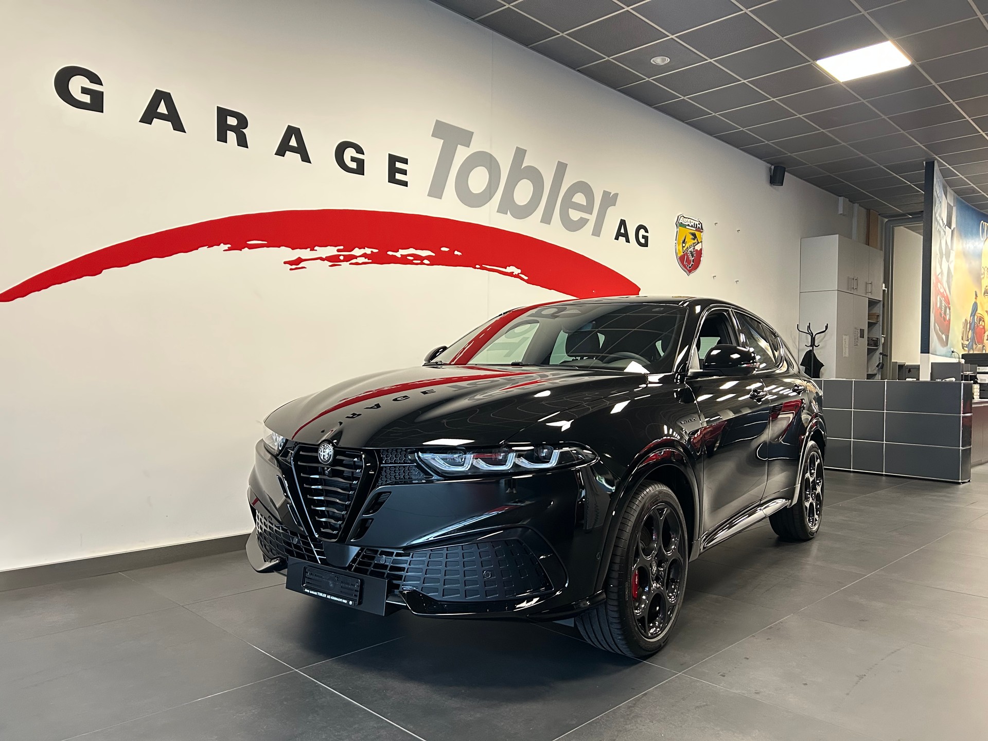 ALFA ROMEO Tonale 1.3 Plug-in-Hybrid Q4 Veloce-showroom-element-1