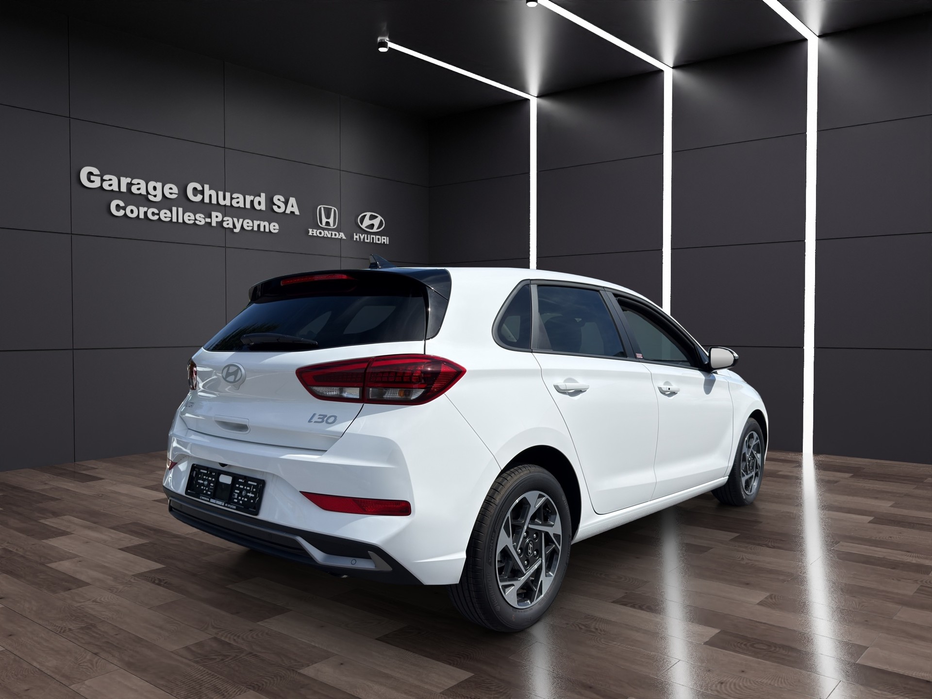 HYUNDAI i30 1.6 T-GDi Amplia DCT-image-4