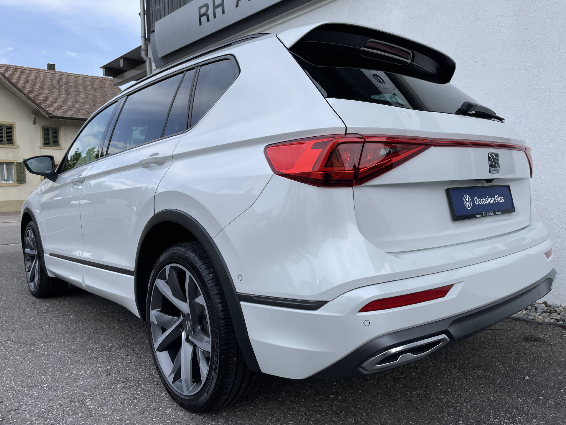 SEAT Tarraco 2.0 TSI SWISS FR 4Drive DSG-showroom-element-3